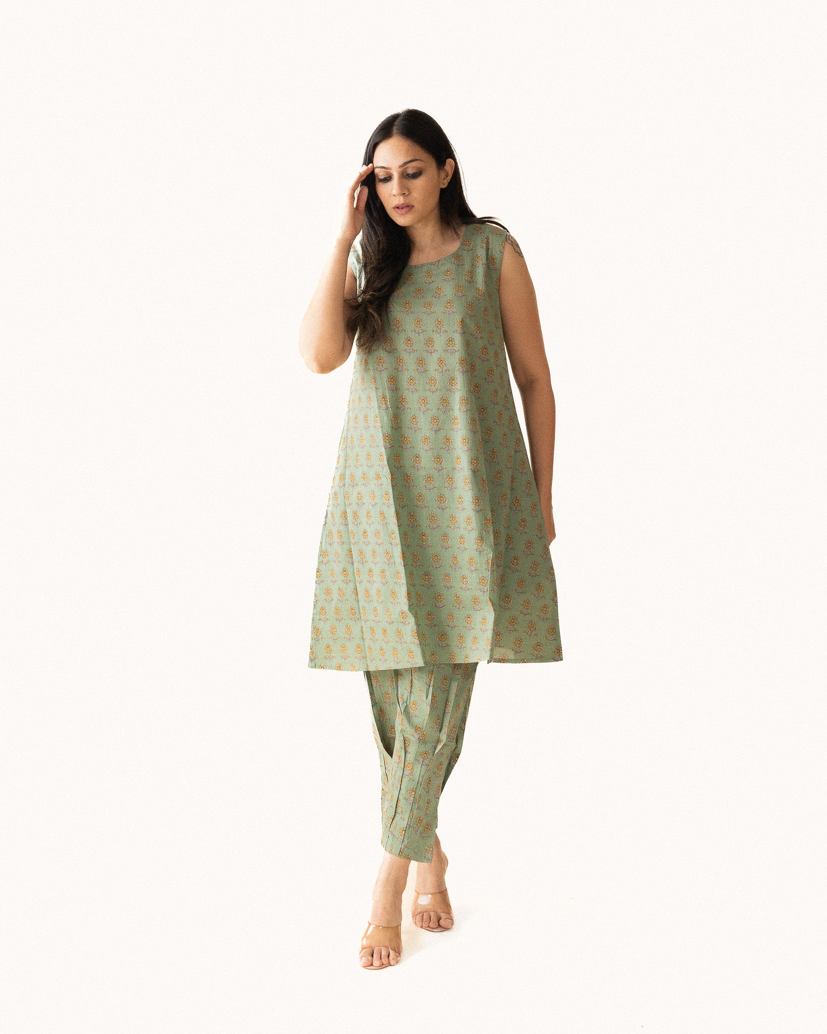 champa β kurta & pants