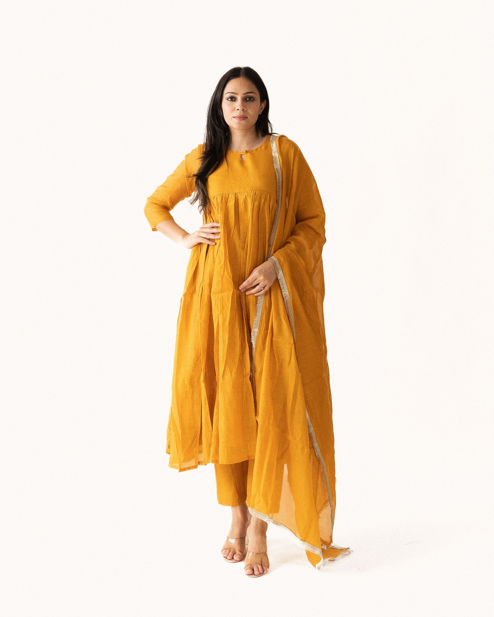 barsana β kurta, pants & dupatta