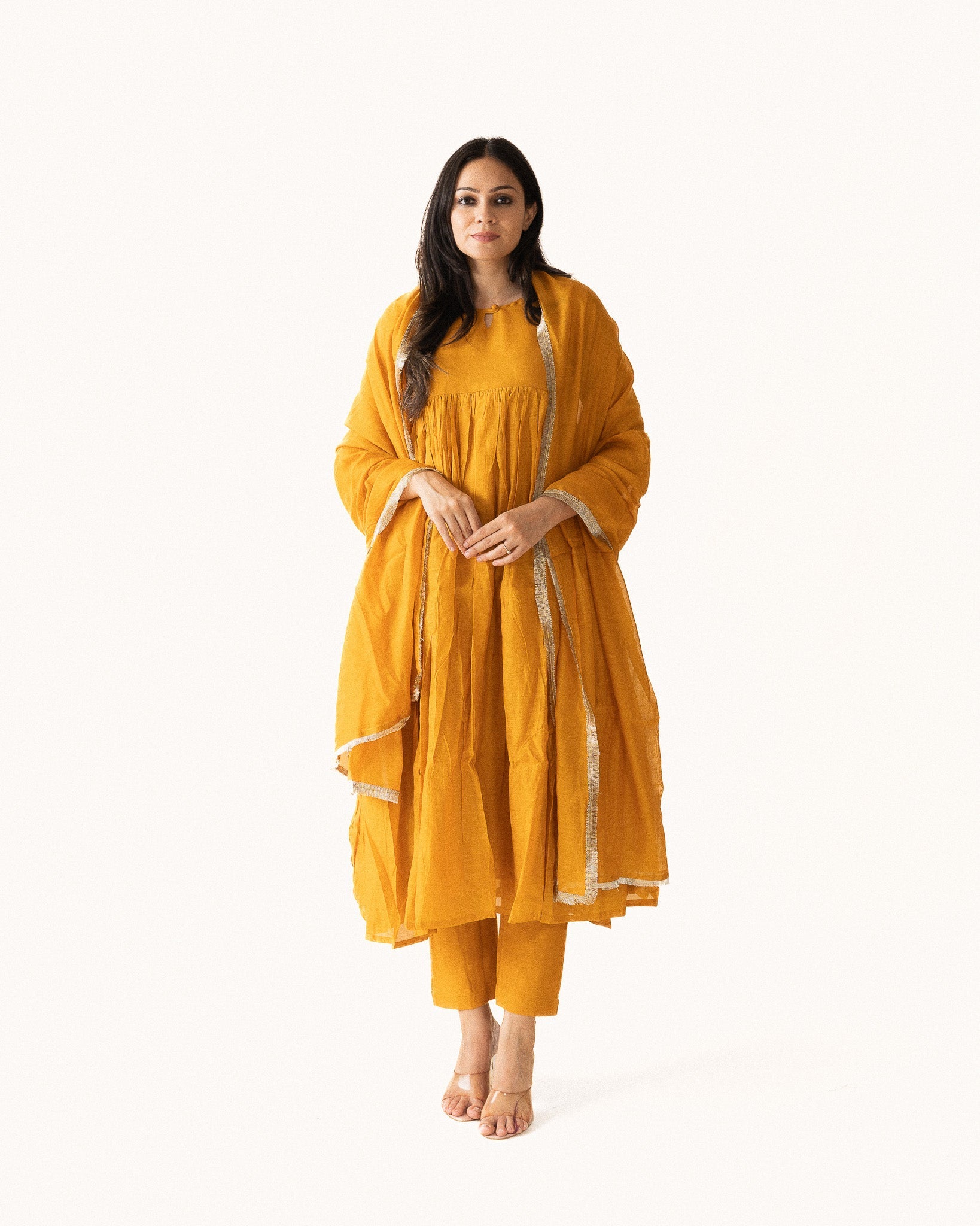 barsana β kurta, pants & dupatta