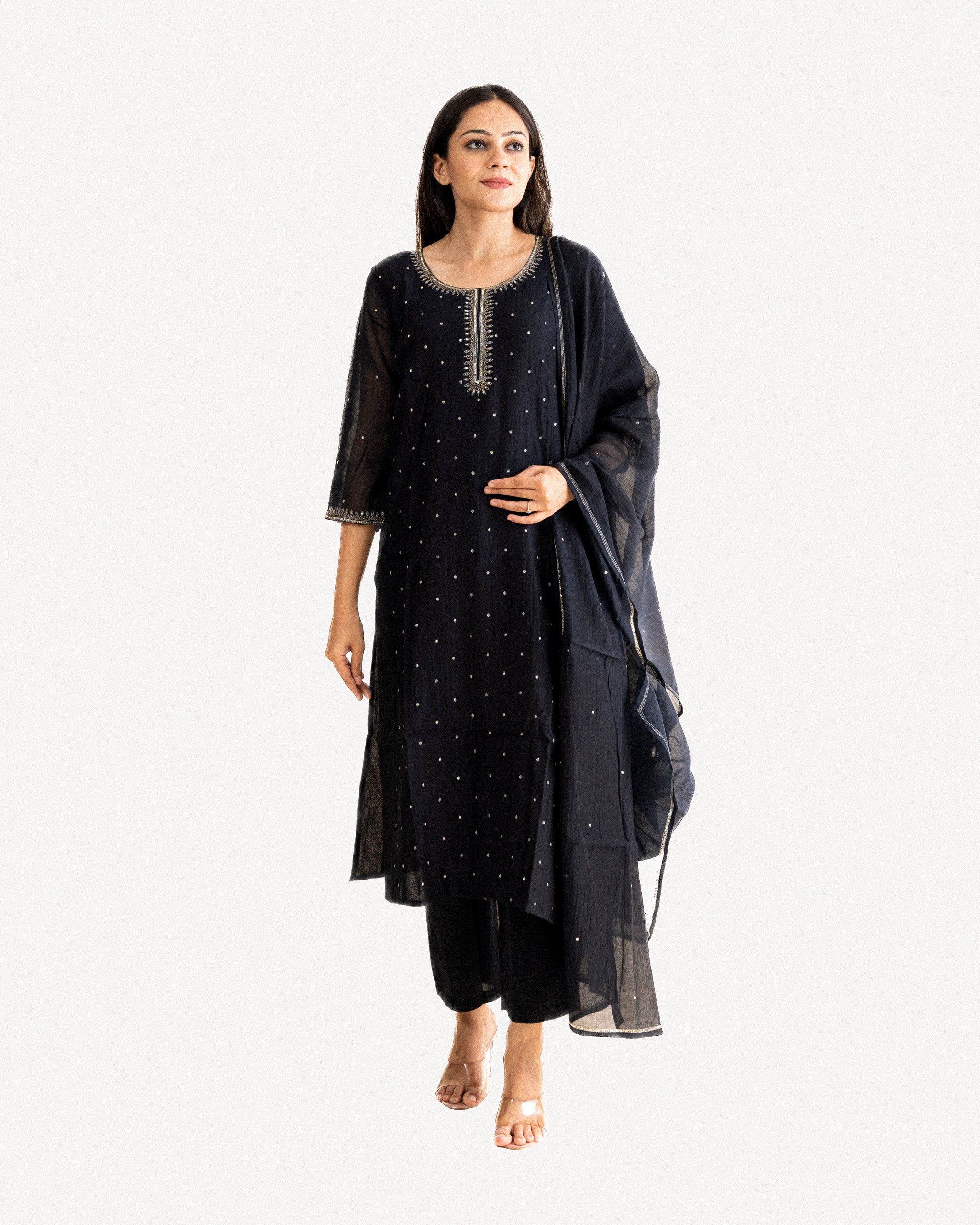 laila β kurta, pants & dupatta