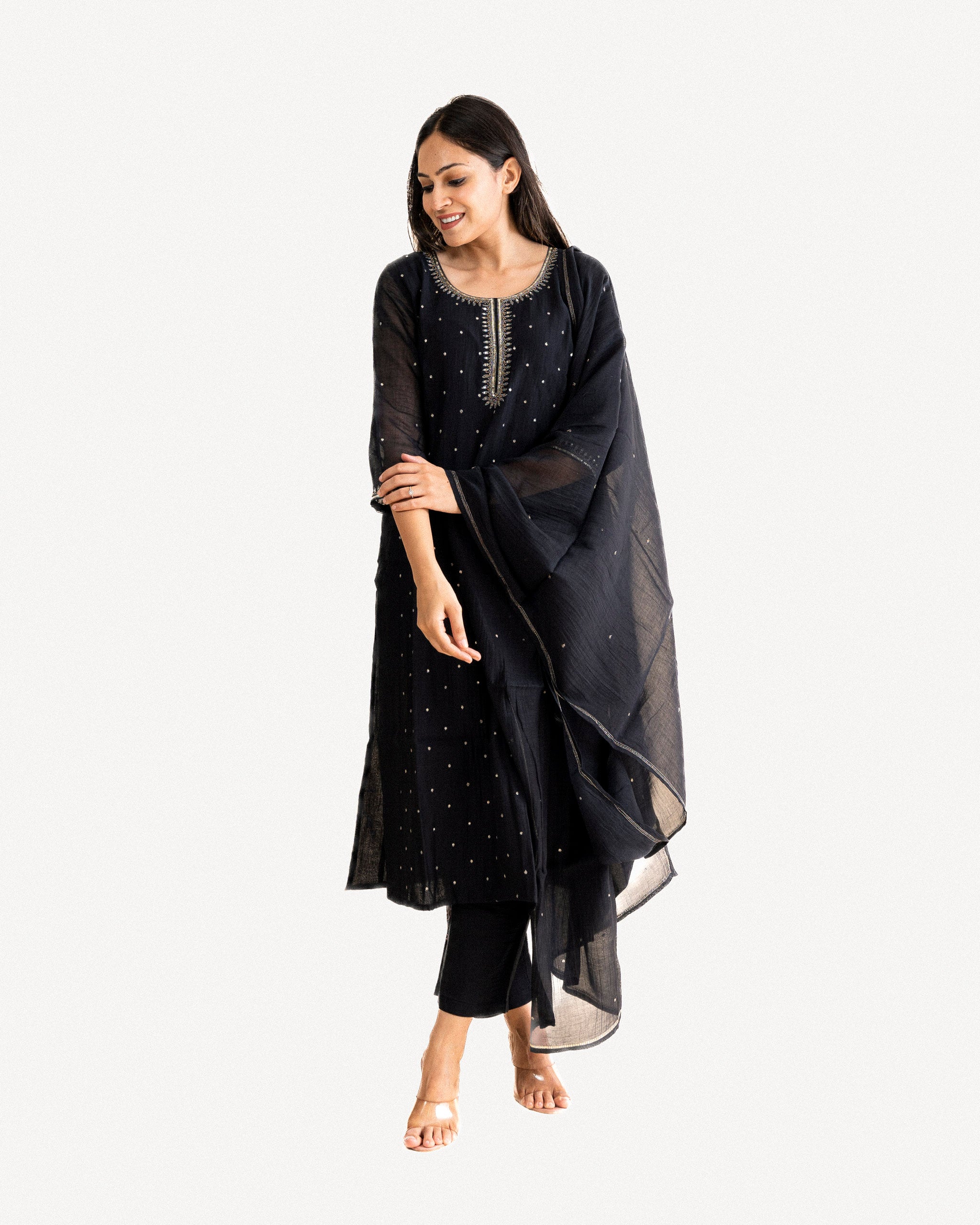 laila β kurta, pants & dupatta
