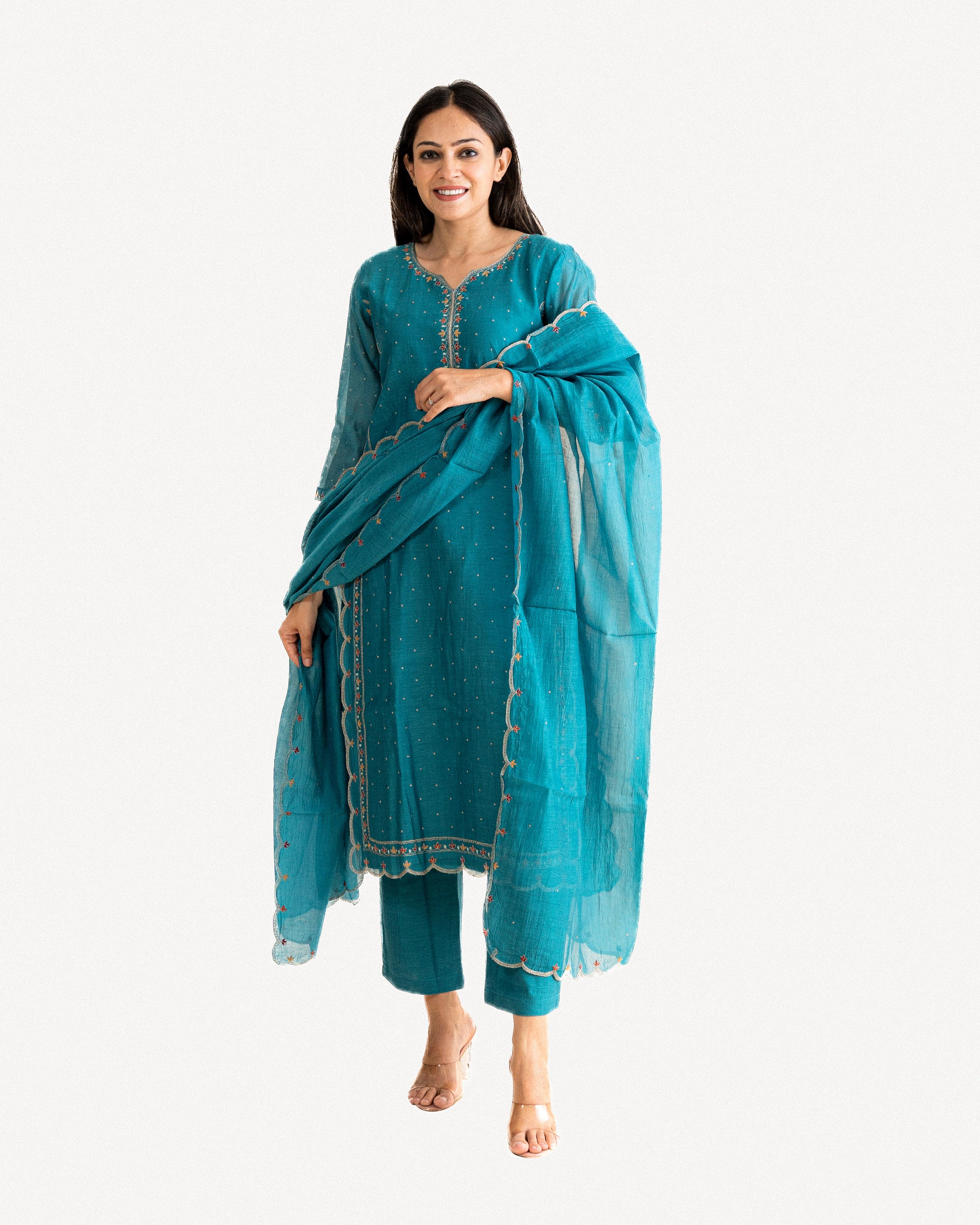 vaayu β kurta, pants & dupatta