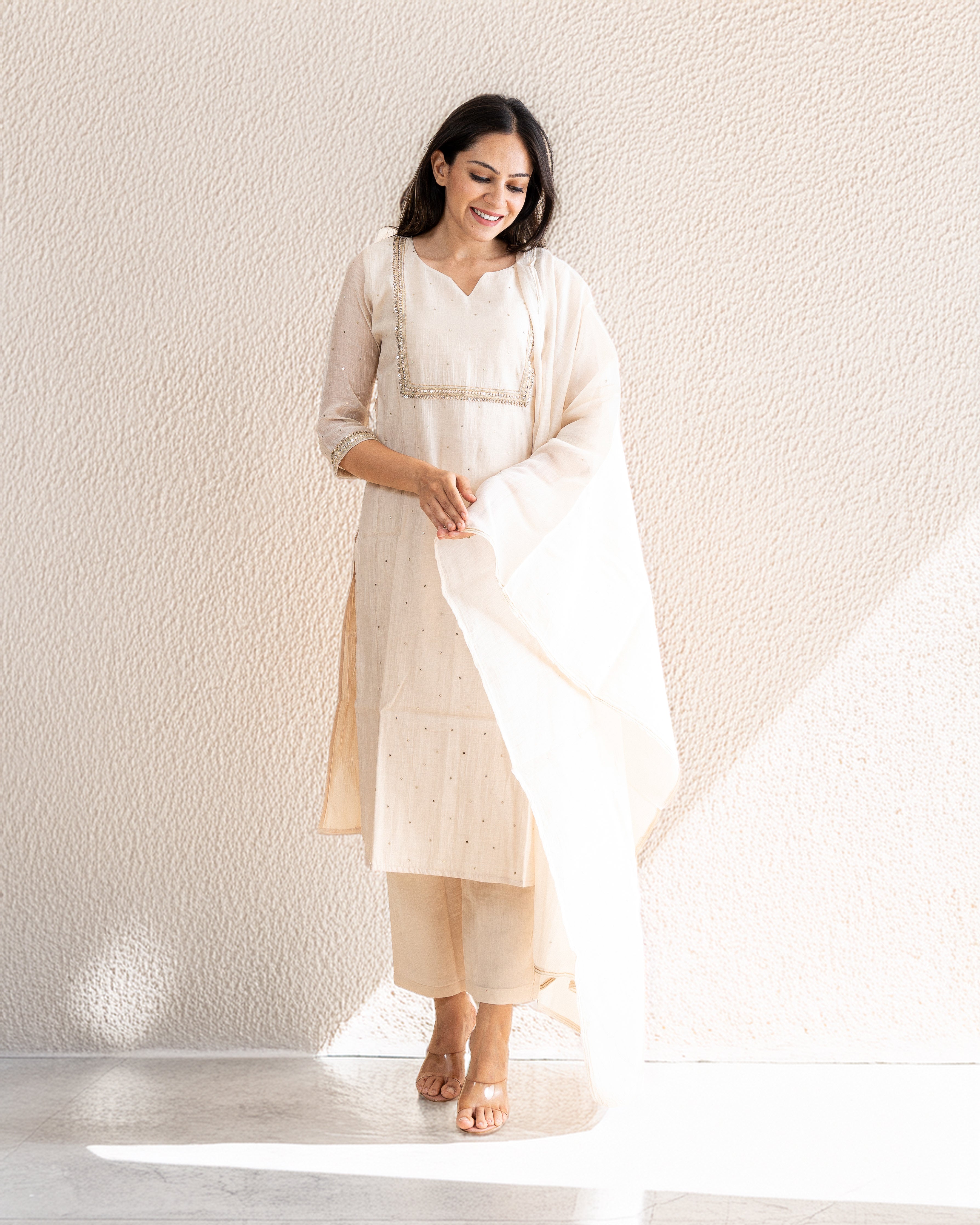 birkha β kurta, pants & dupatta