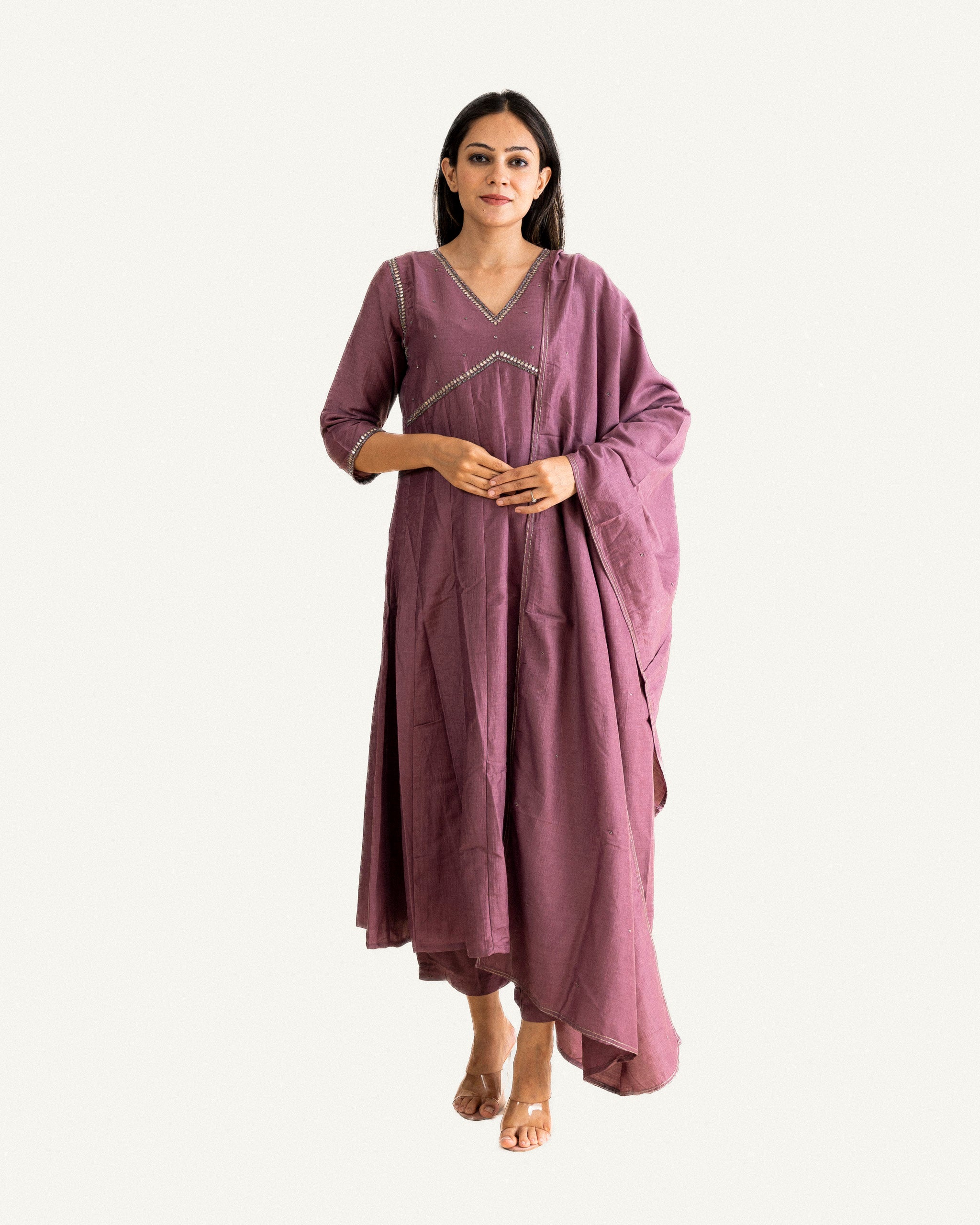 ikarar β kurta, pants & dupatta