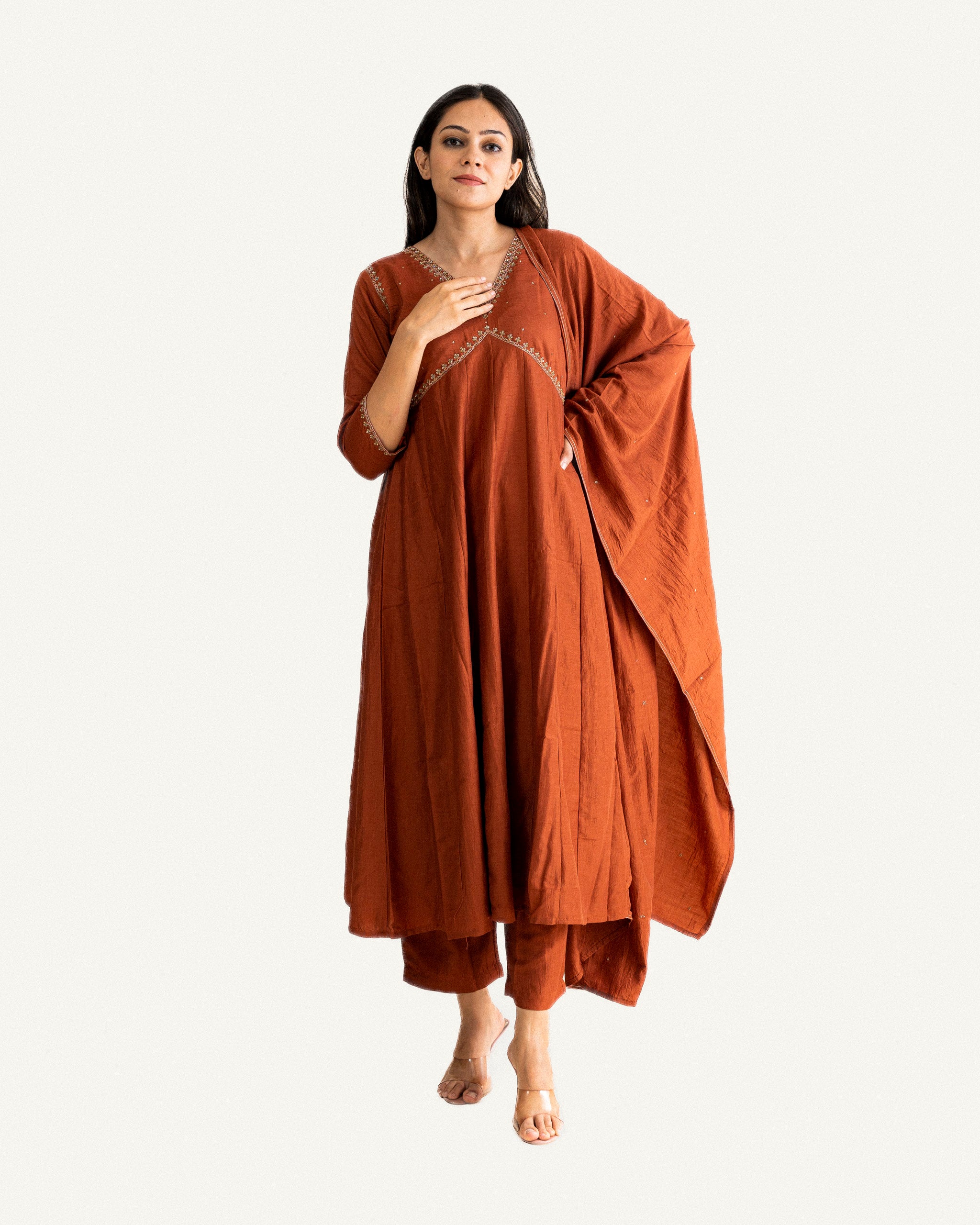 rang β kurta, pants & dupatta