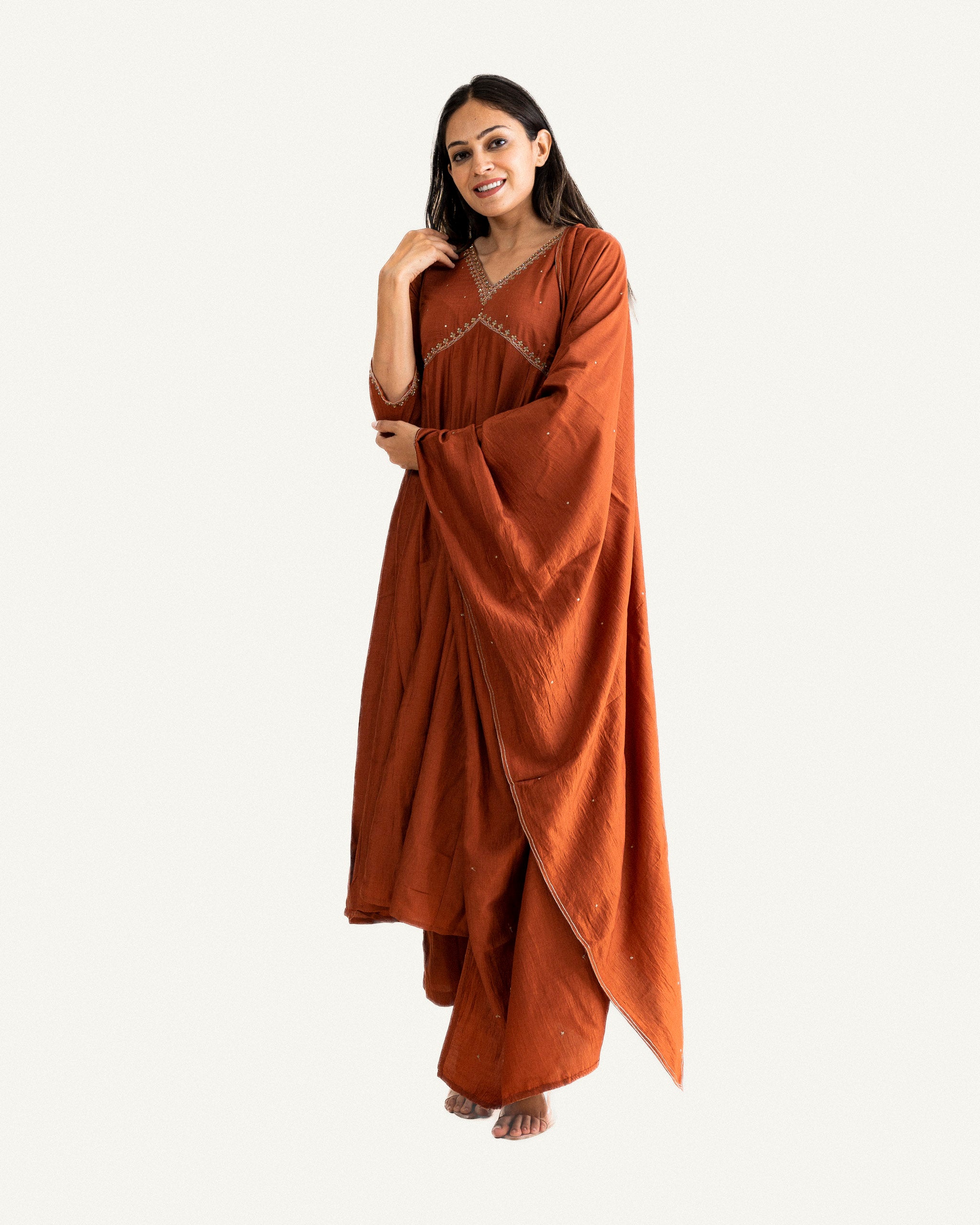 rang β kurta, pants & dupatta