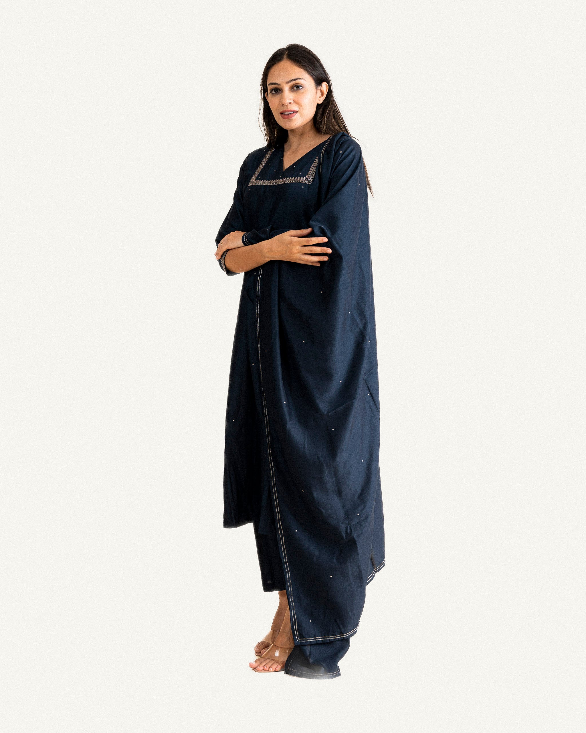 heer β kurta, pants & dupatta