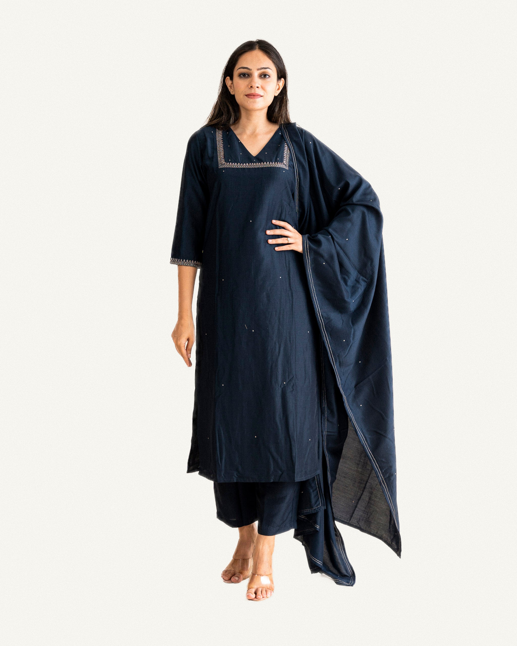 heer β kurta, pants & dupatta