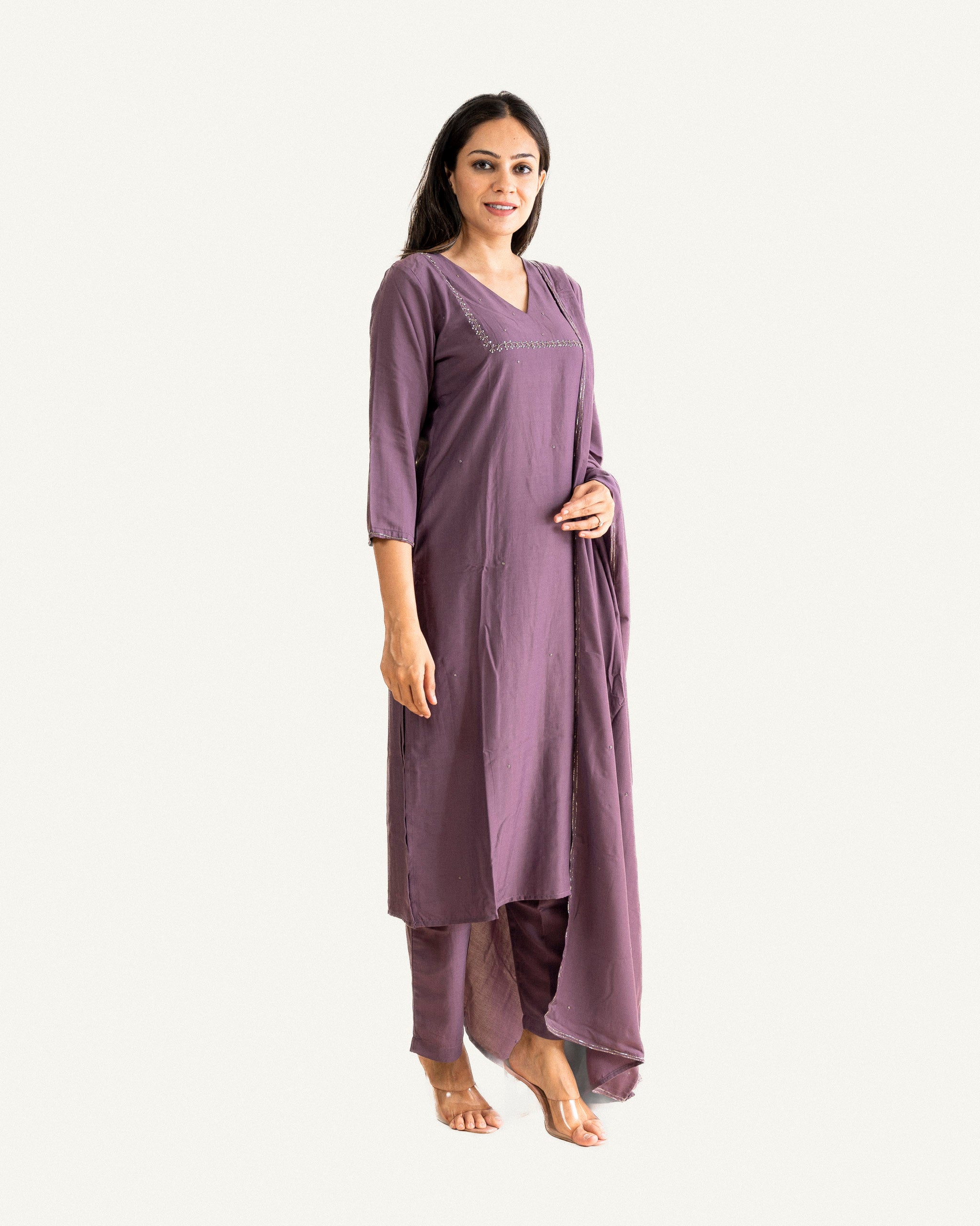 khumaar β kurta, pants & dupatta