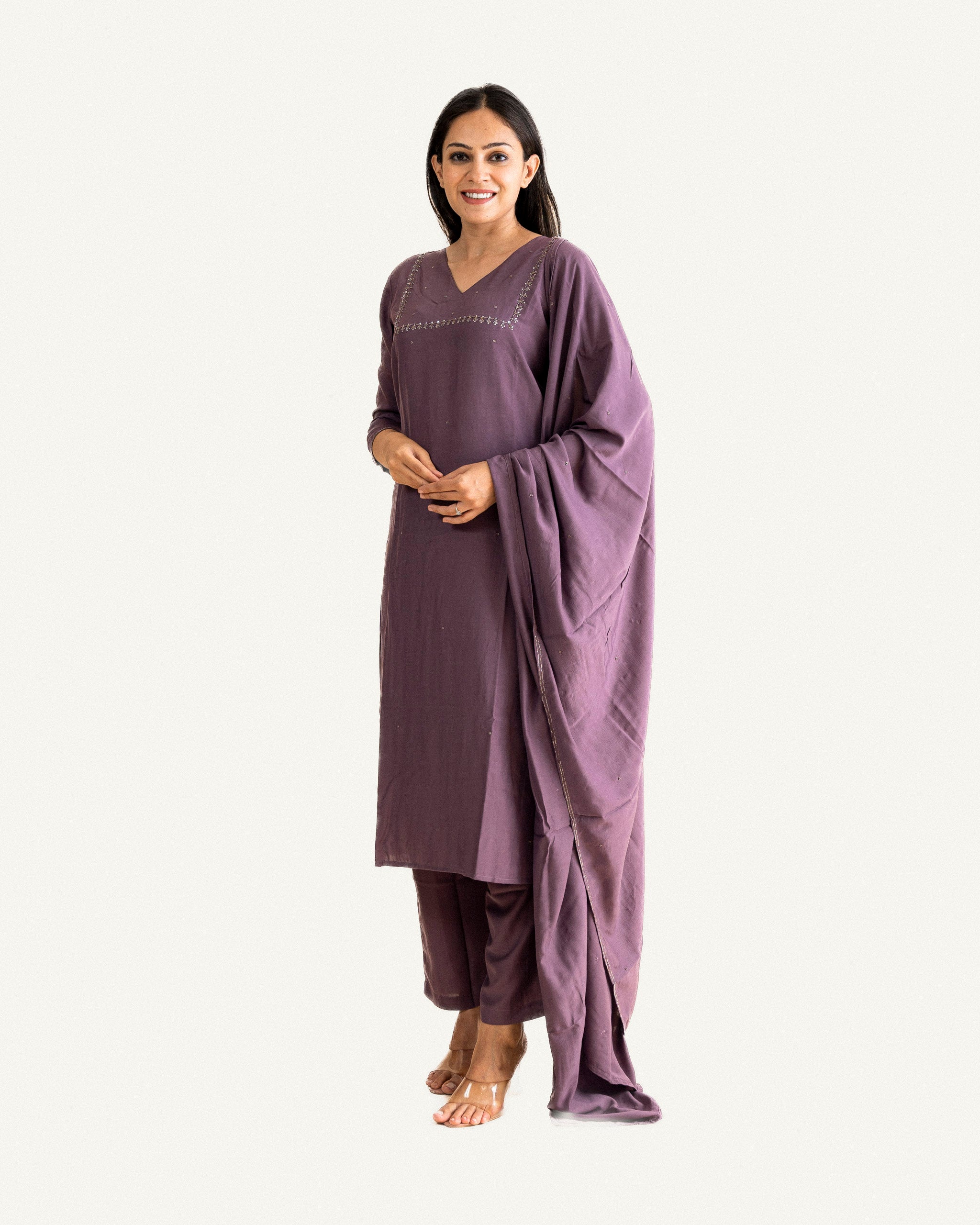 khumaar β kurta, pants & dupatta