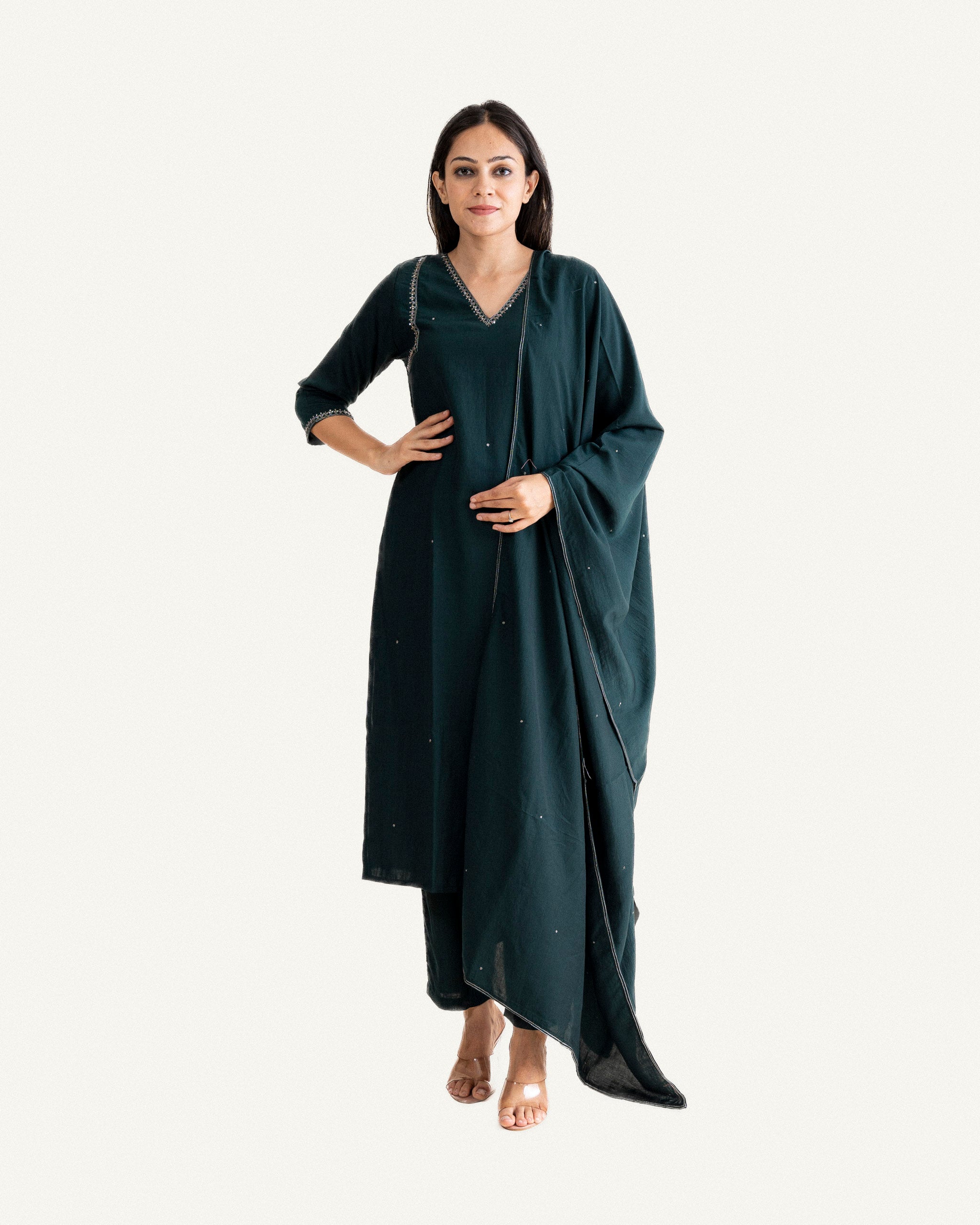 kasak β kurta, pants & dupatta