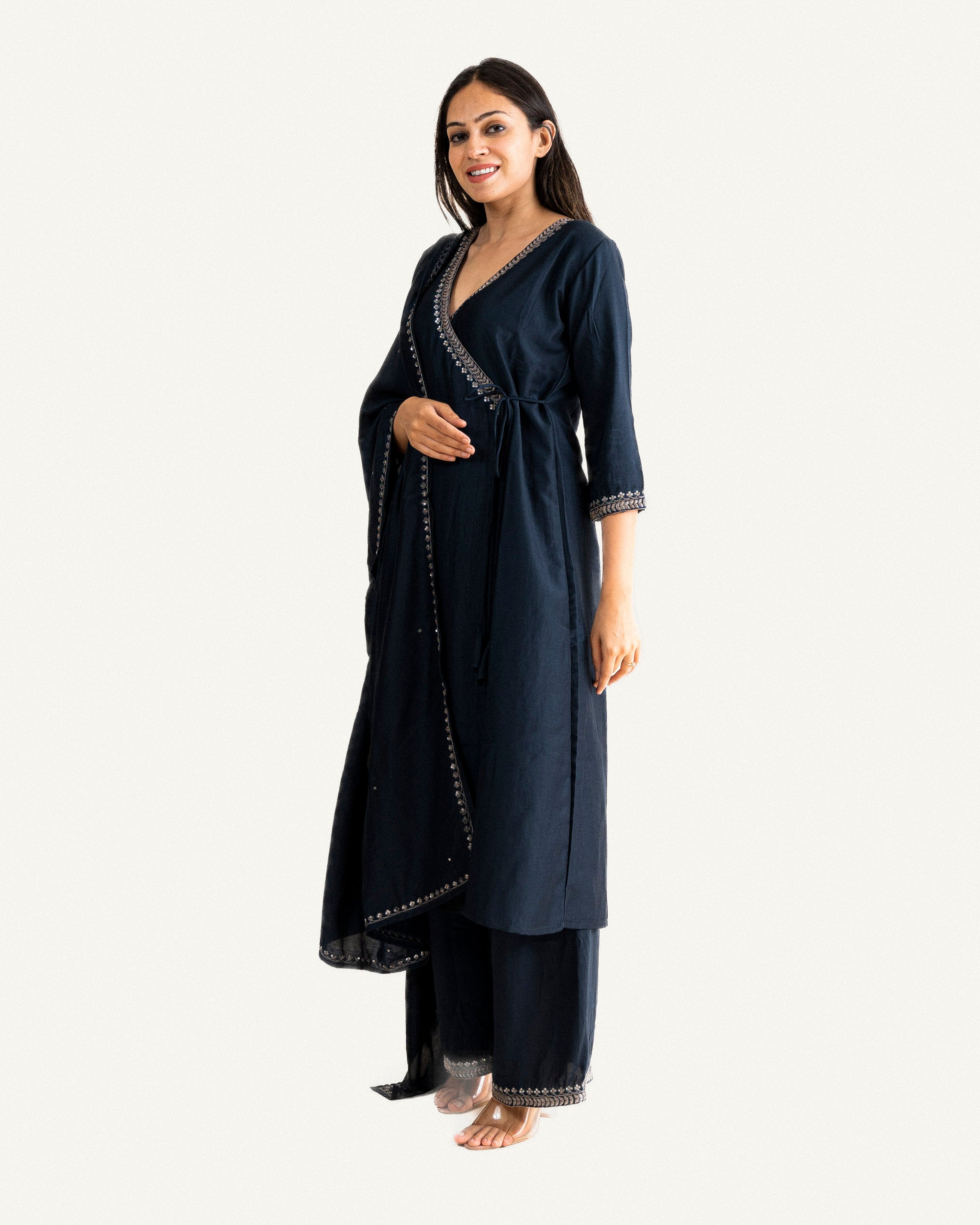 nakshi β kurta, pants & dupatta