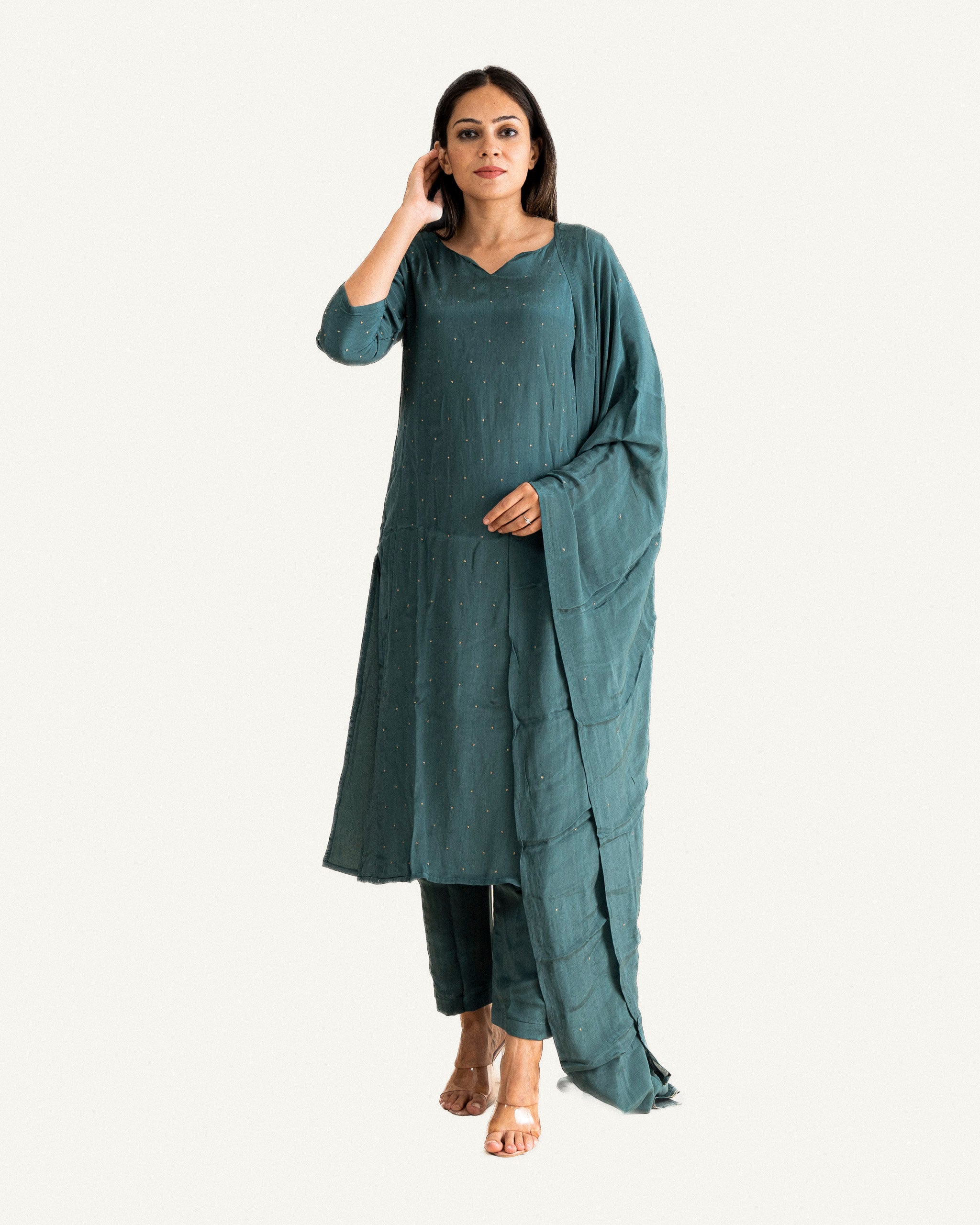lekha β kurta, pants & dupatta