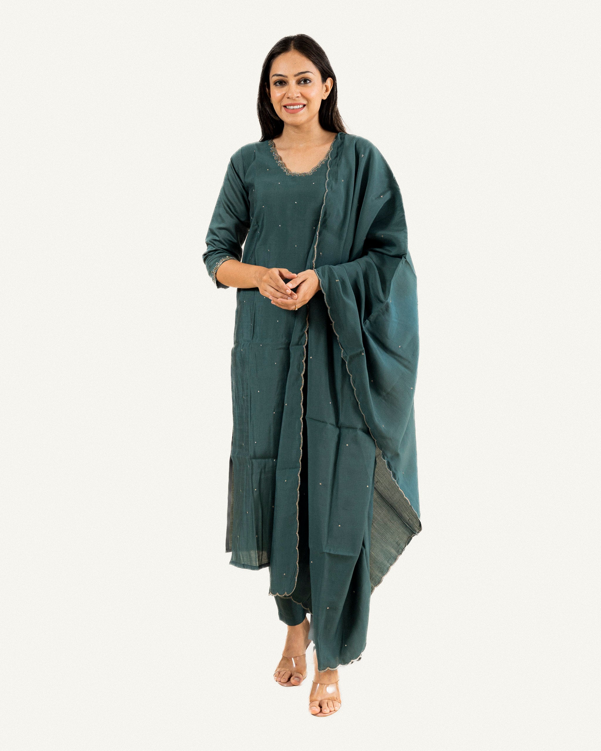neer β kurta, pants & dupatta