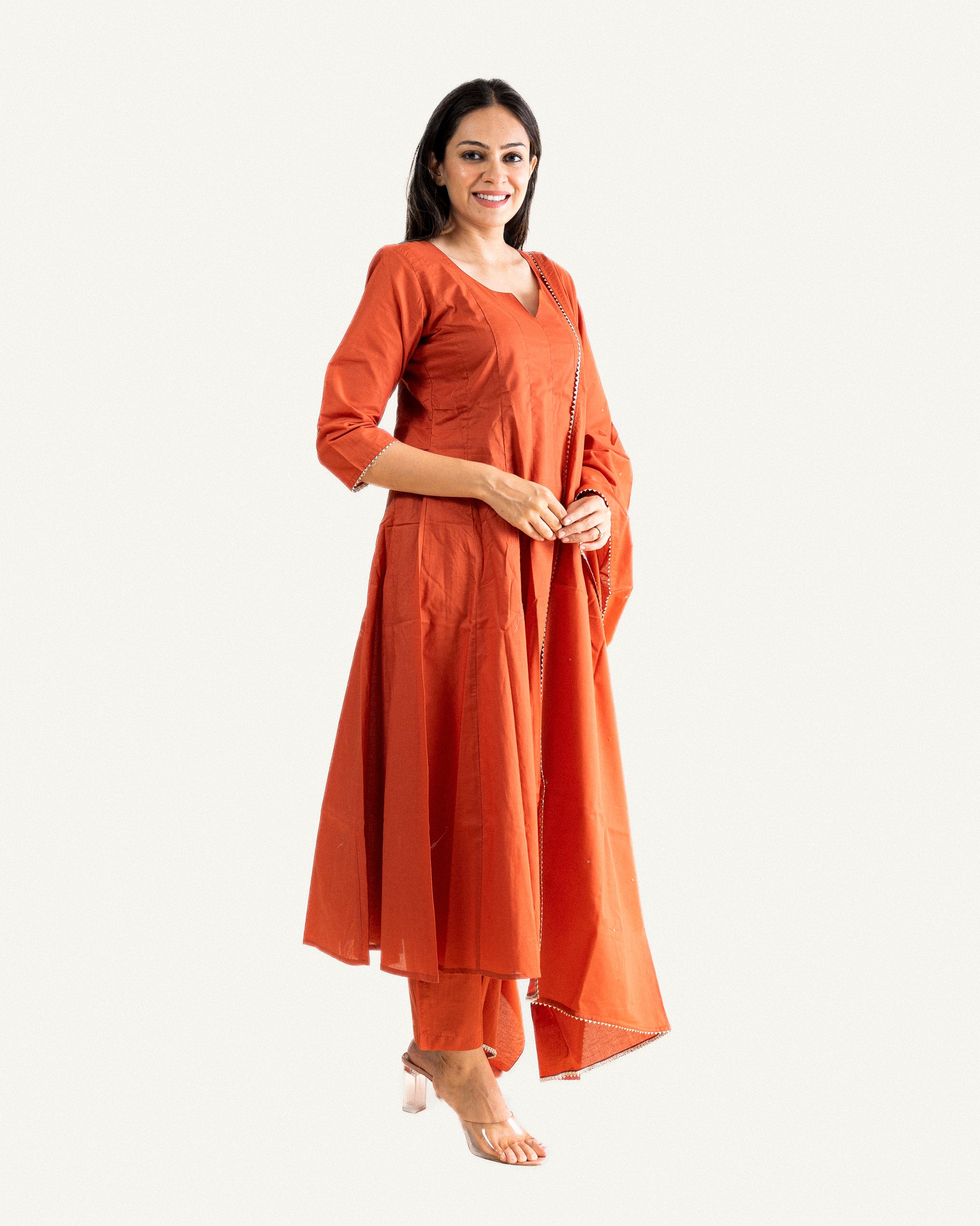raabta β kurta, pants & dupatta