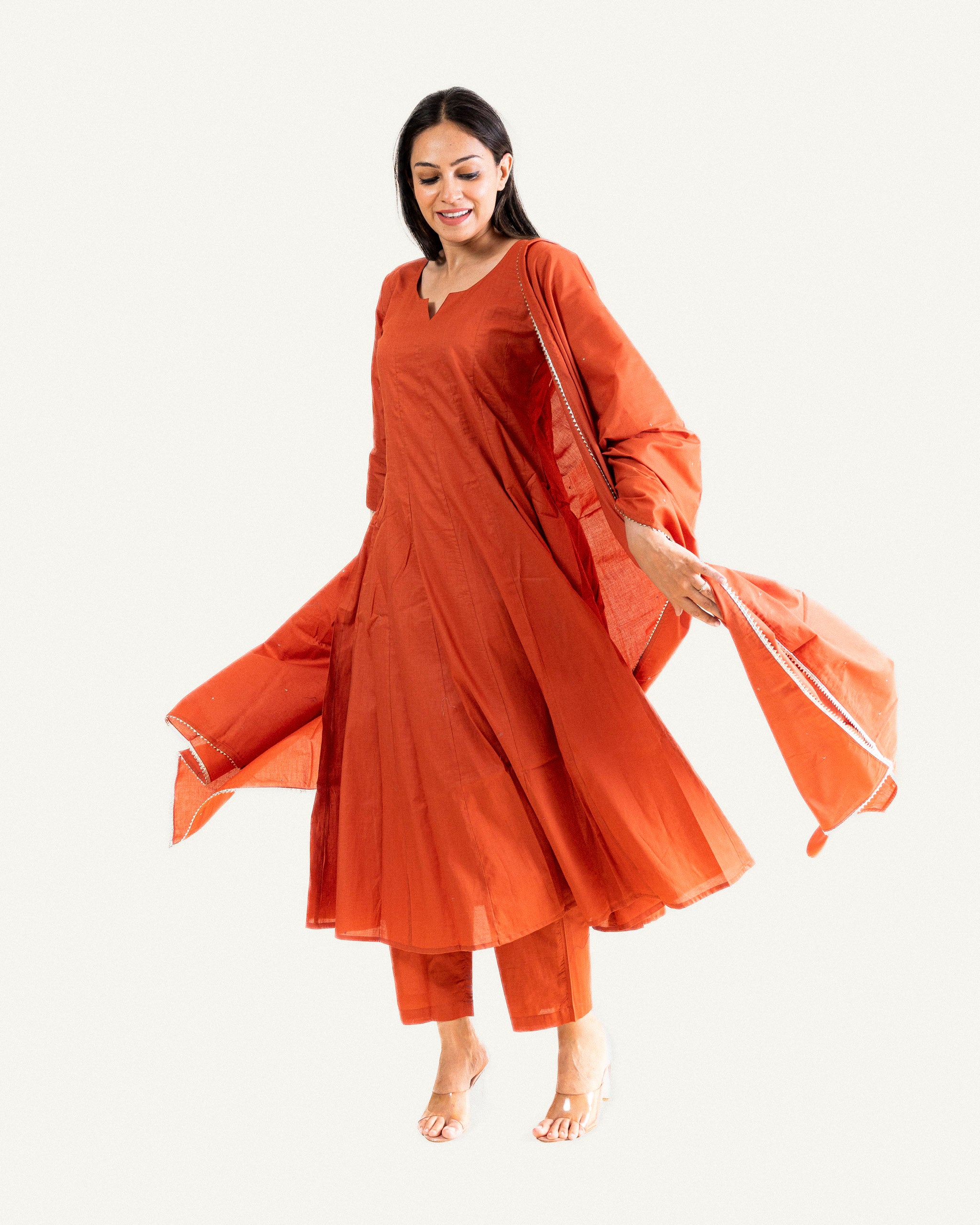 raabta β kurta, pants & dupatta