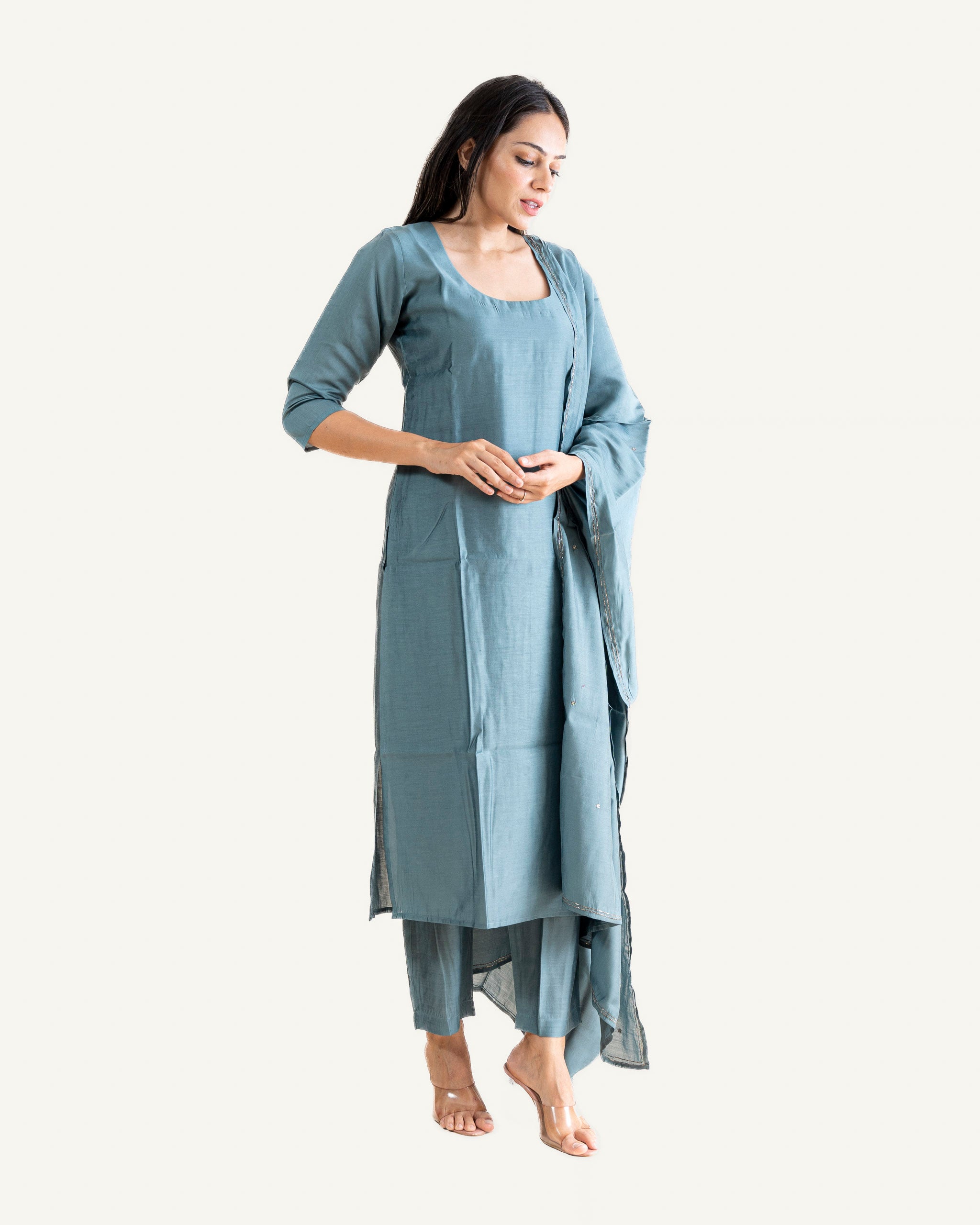 ishrat β kurta, pants & dupatta