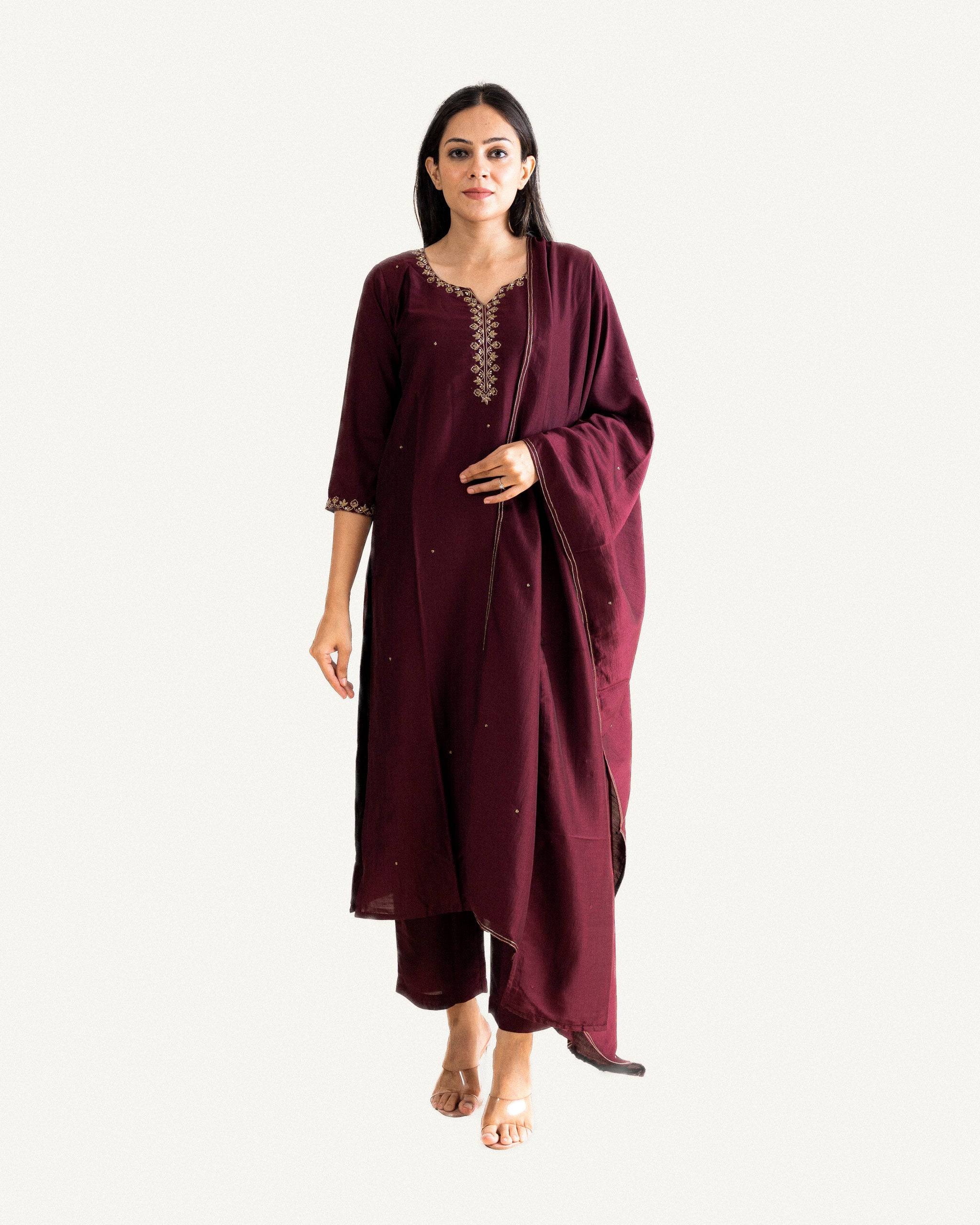 paakhi β kurta, pants & dupatta