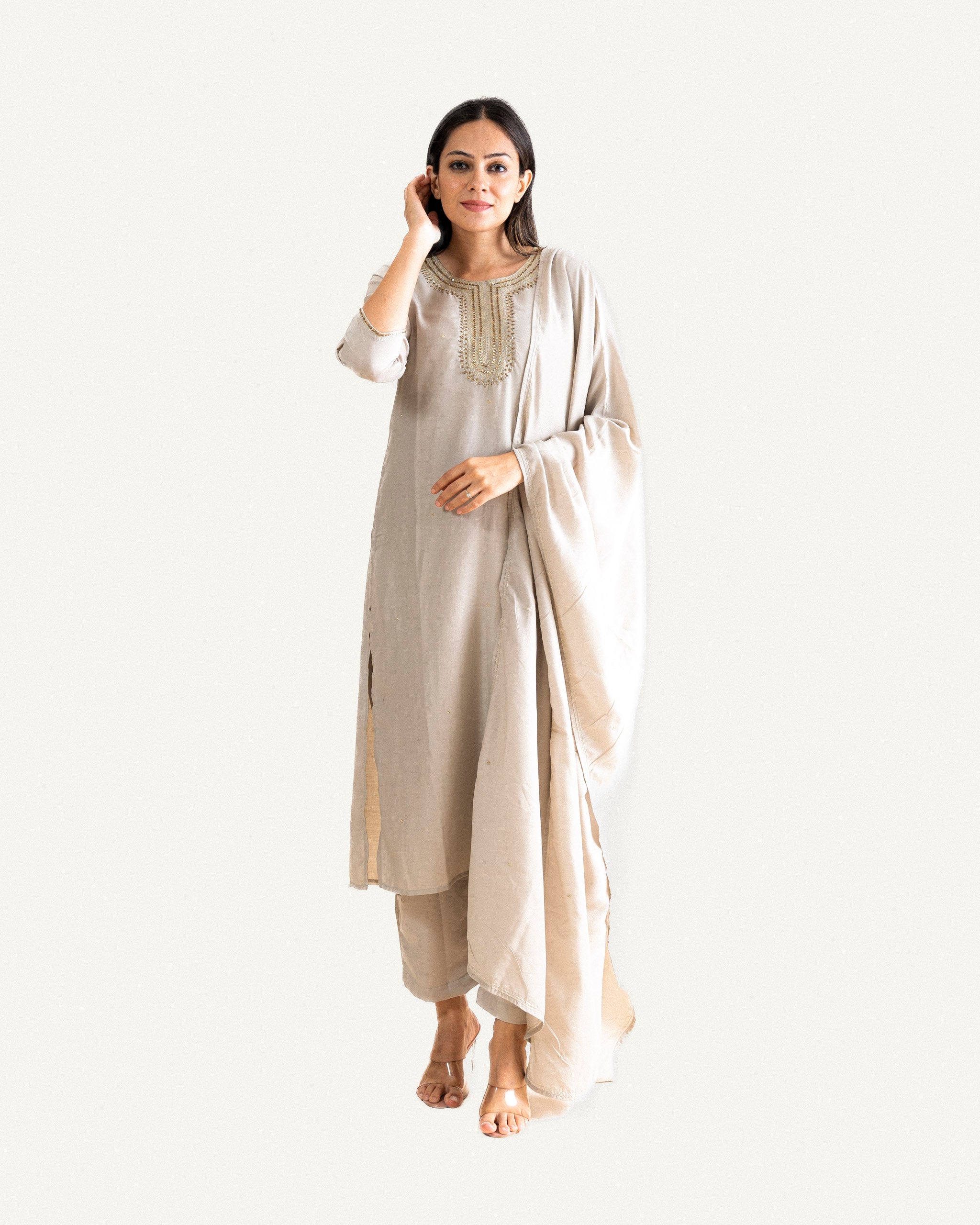 gauhar β kurta, pants & dupatta