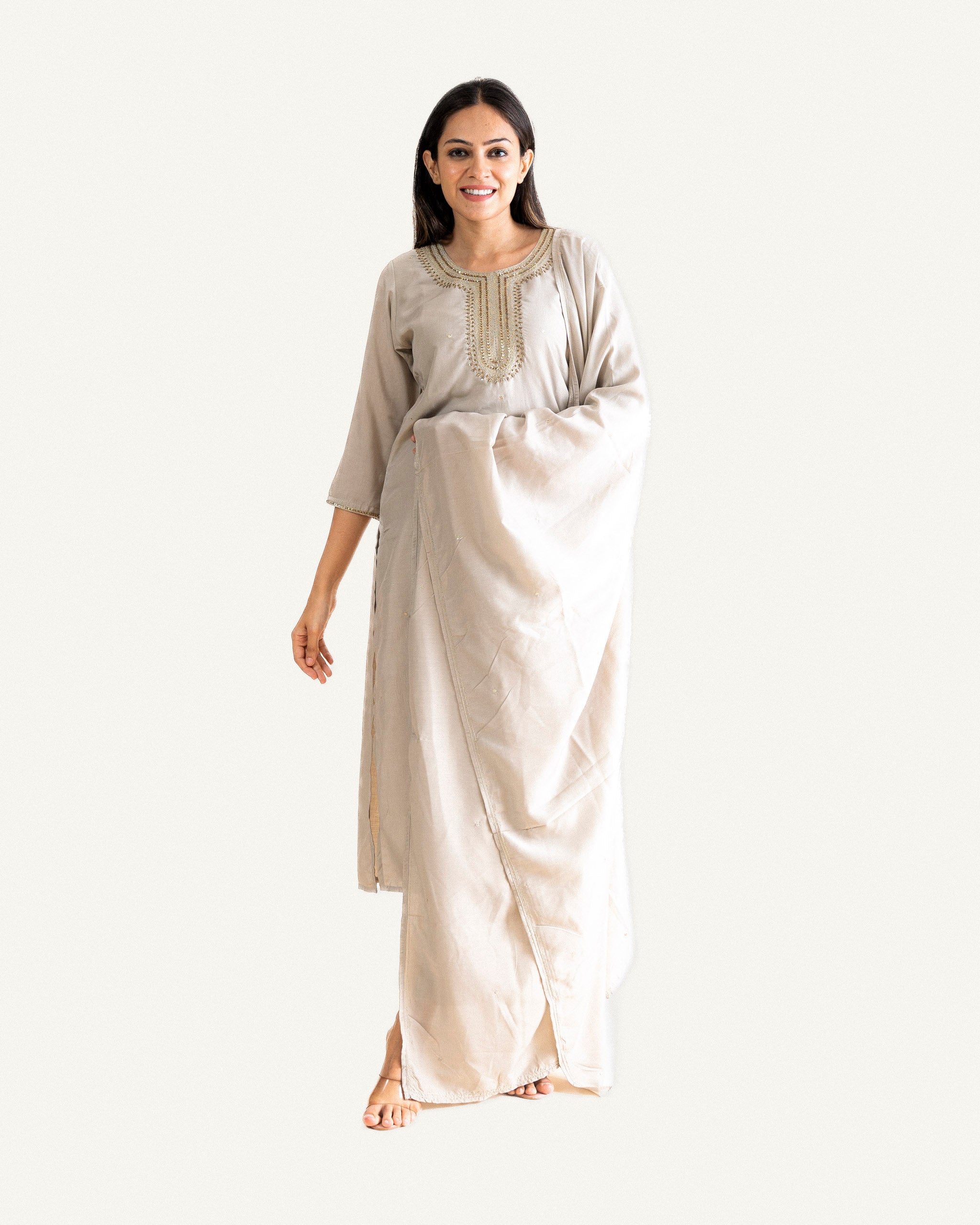 gauhar β kurta, pants & dupatta