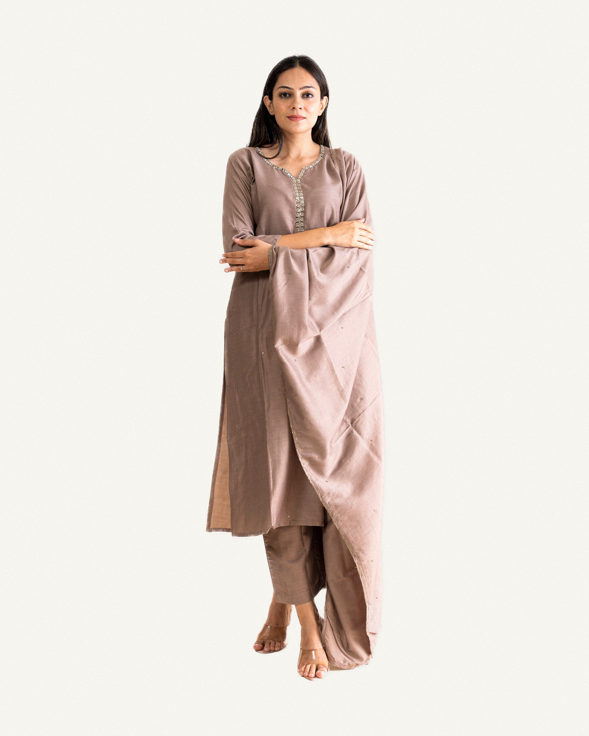 roop β kurta, pants & dupatta