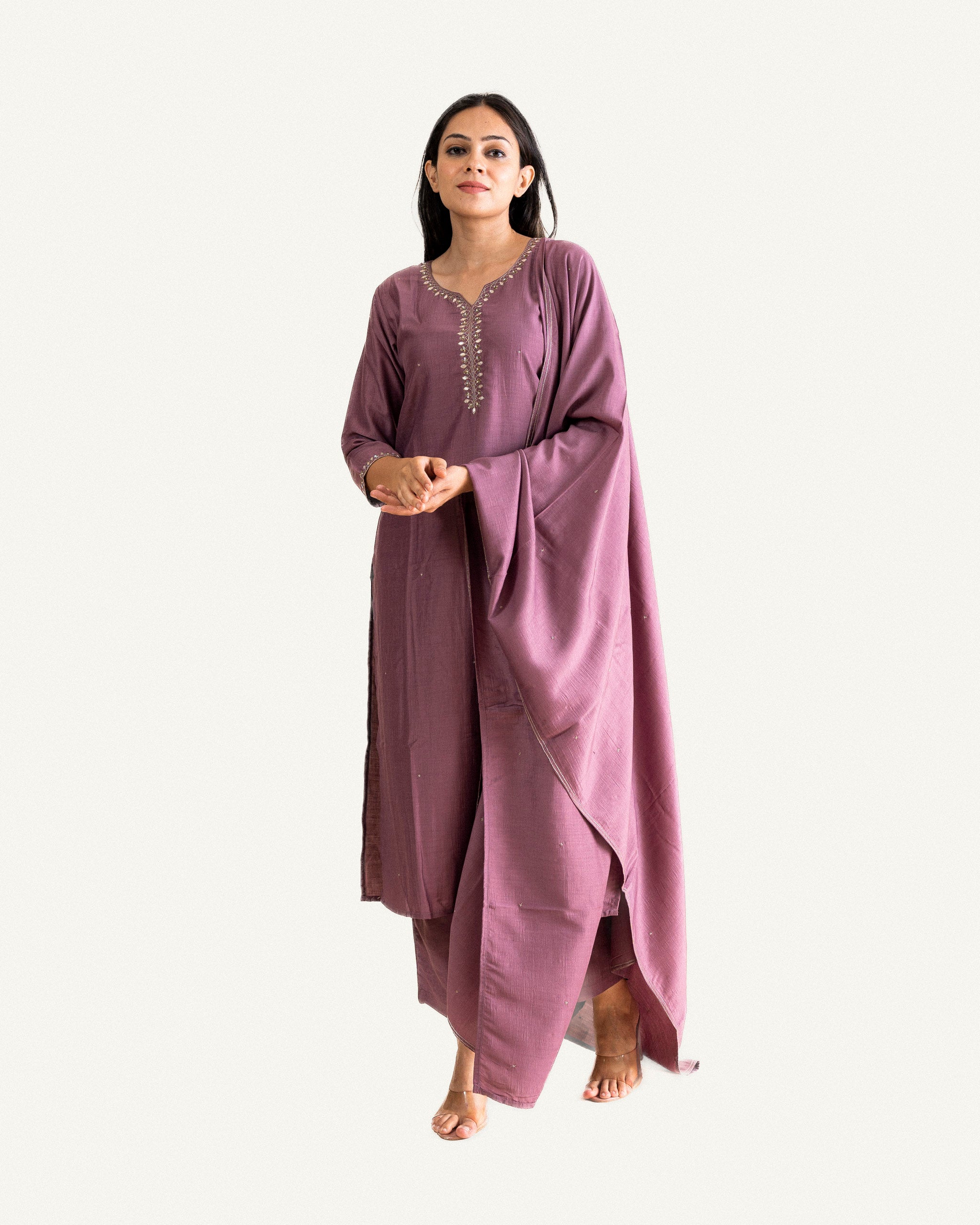 baani β kurta, pants & dupatta