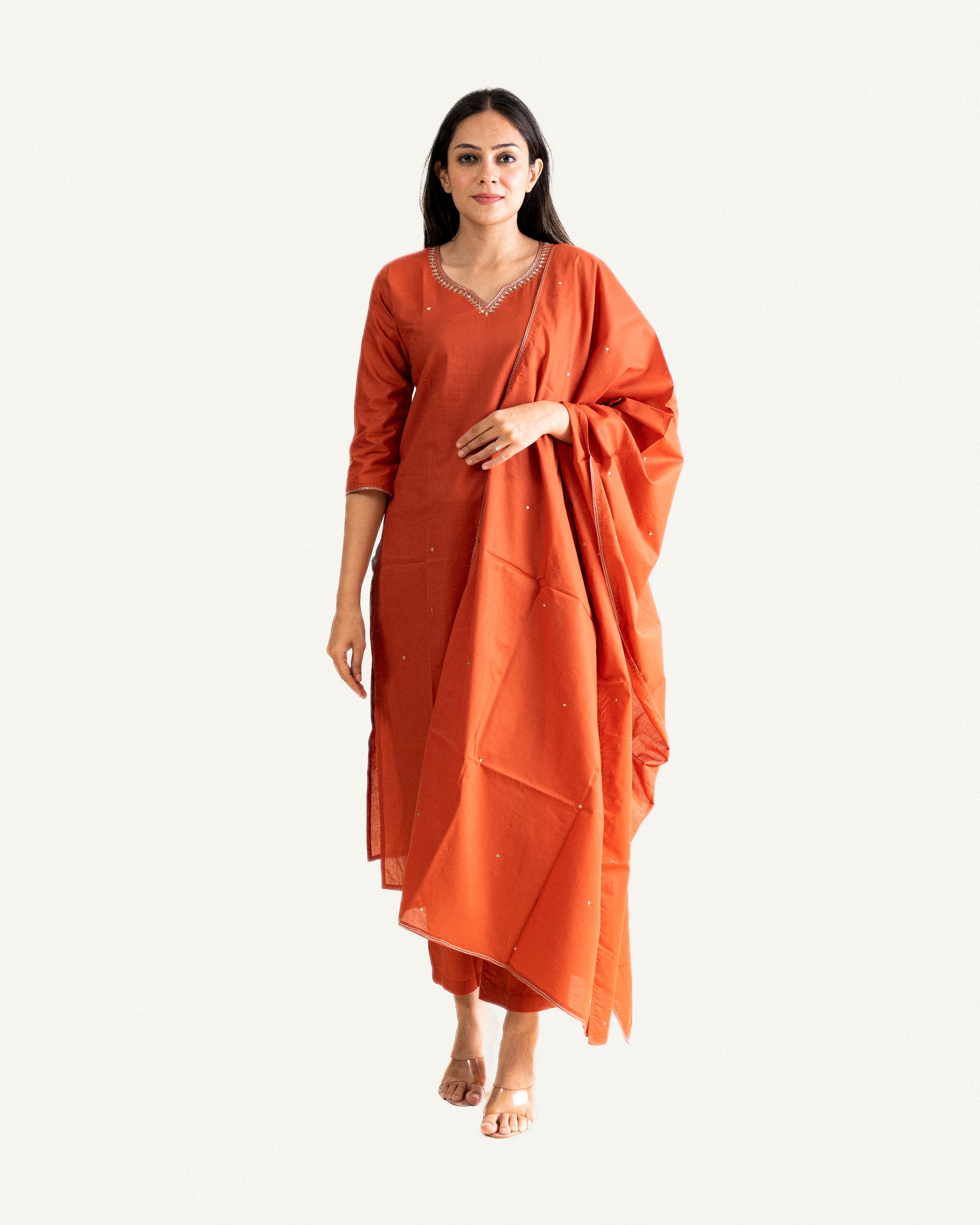 kasturi β kurta, pants & dupatta