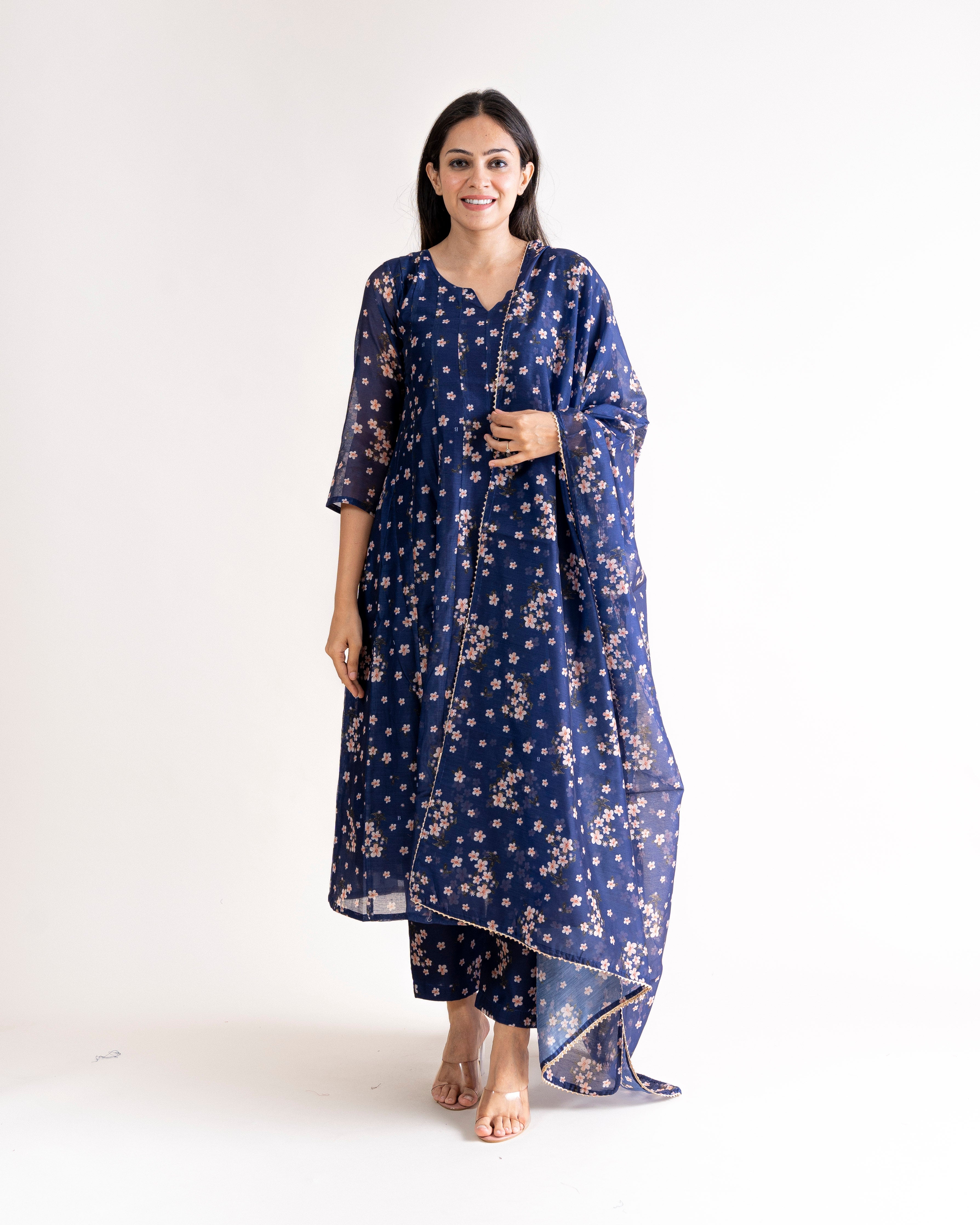simran β kurta, pants & dupatta