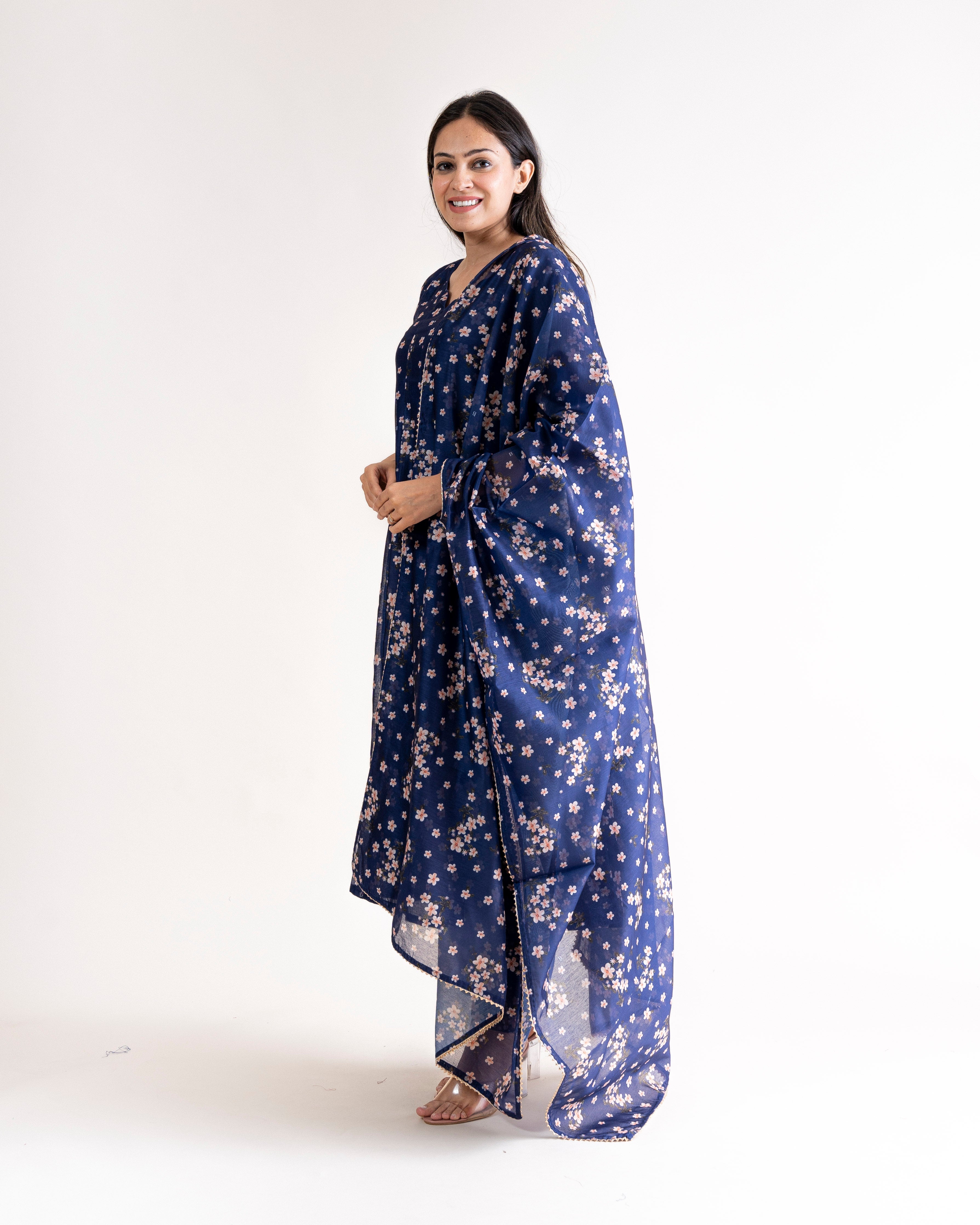 simran β kurta, pants & dupatta