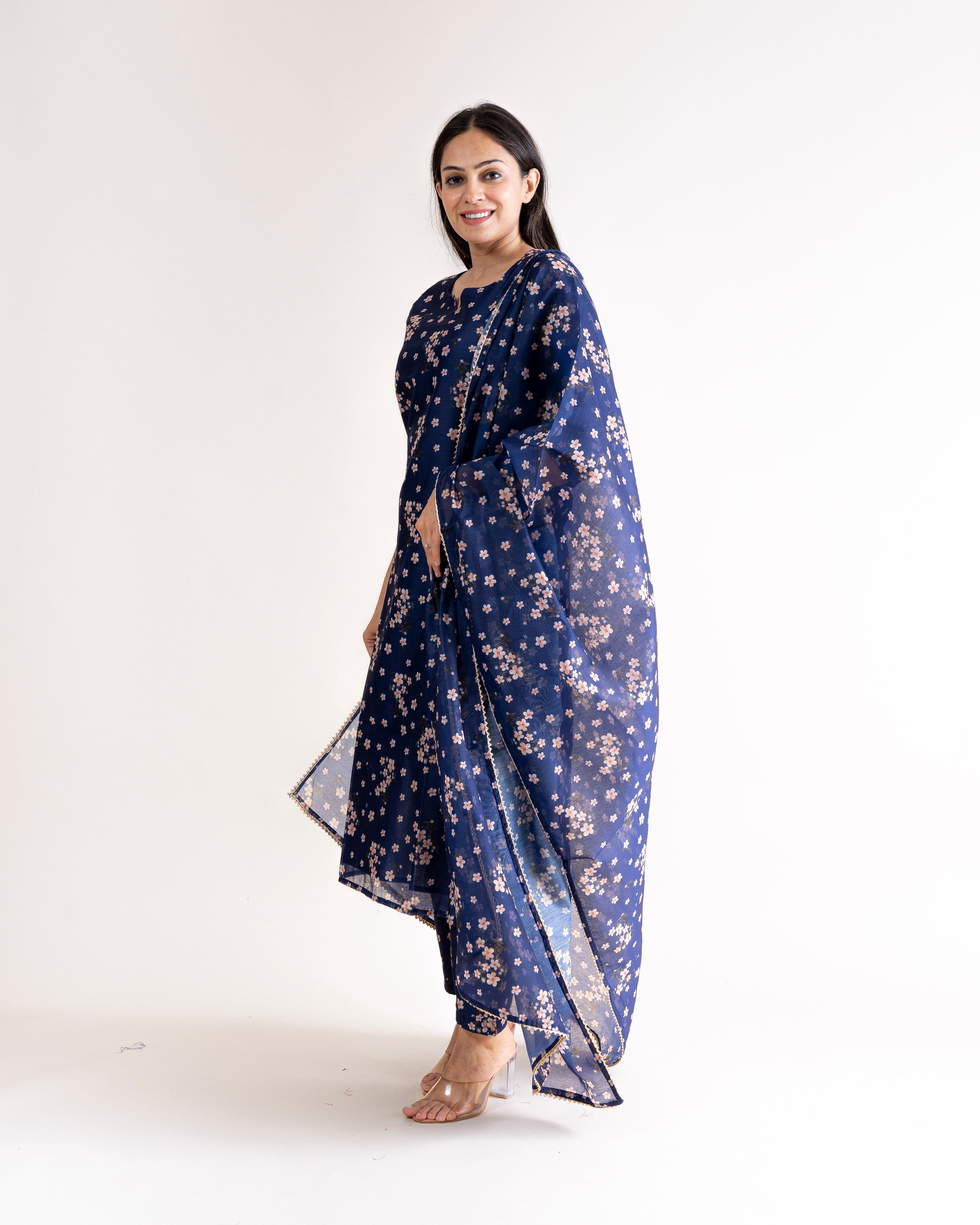 kalini β kurta, pants & dupatta