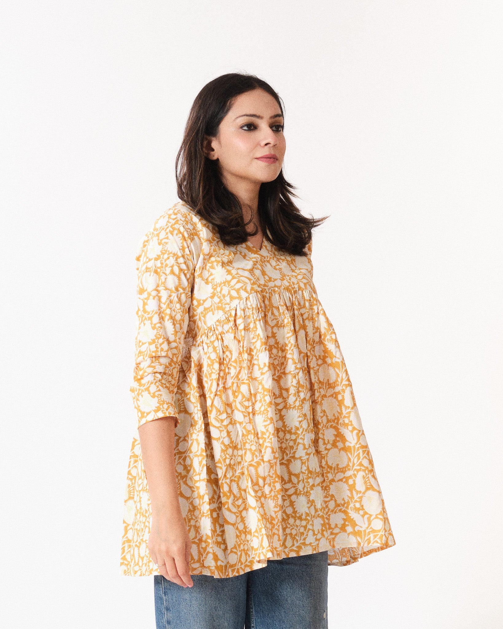 janan β short top