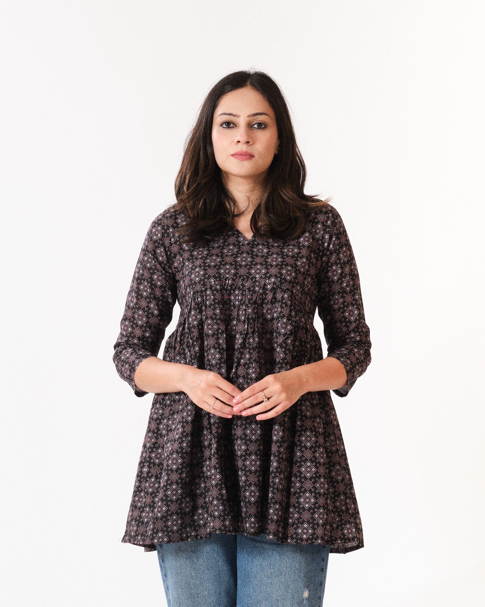 samira — short top