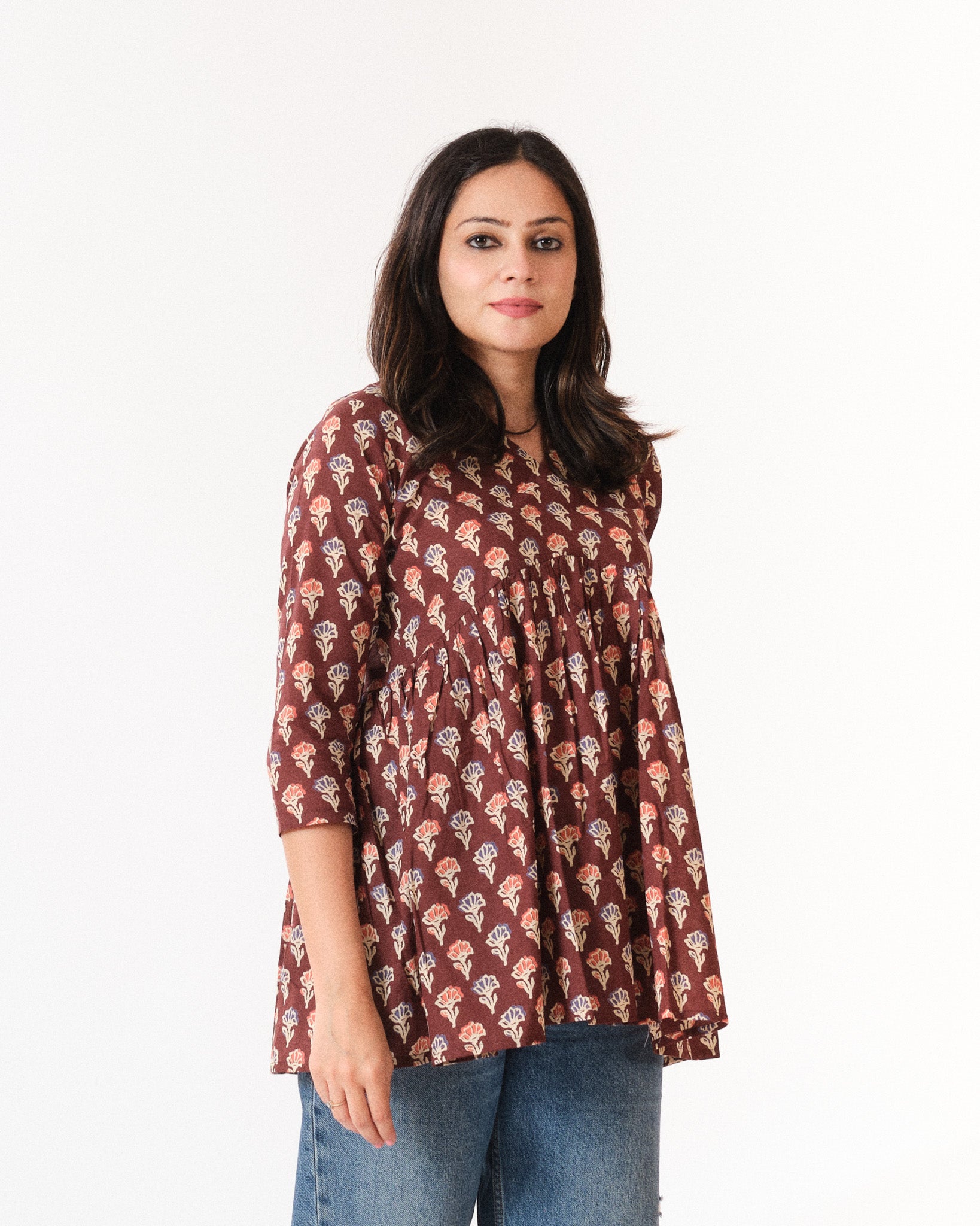 nidhi β short top