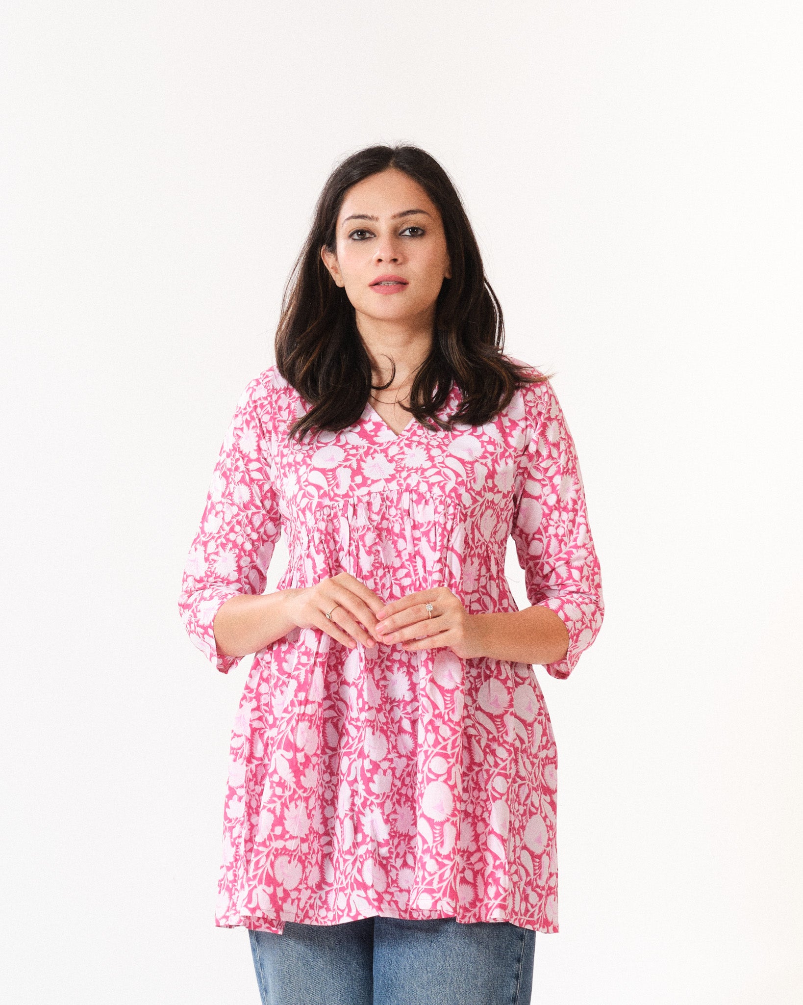 adhira — short top