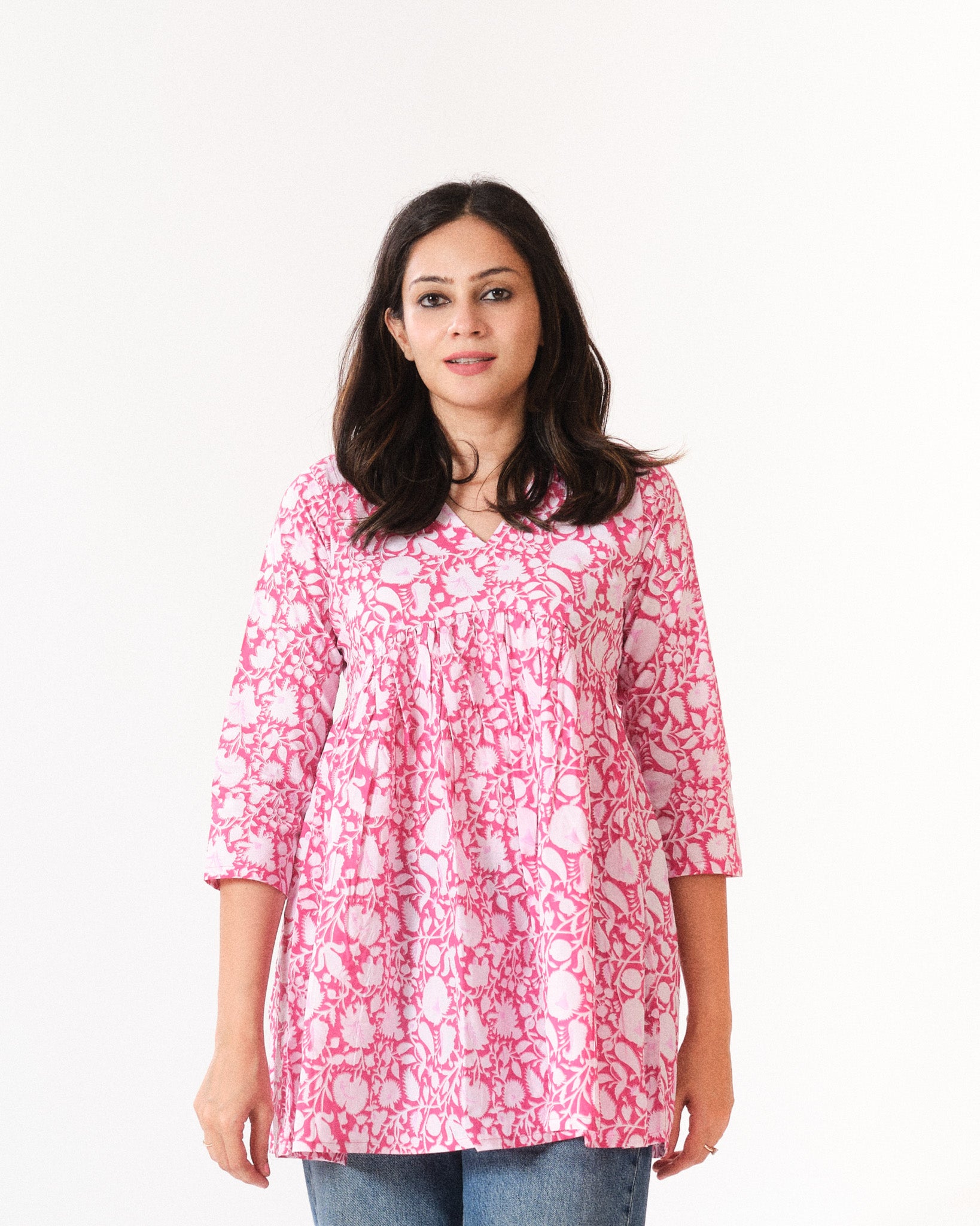 adhira — short top