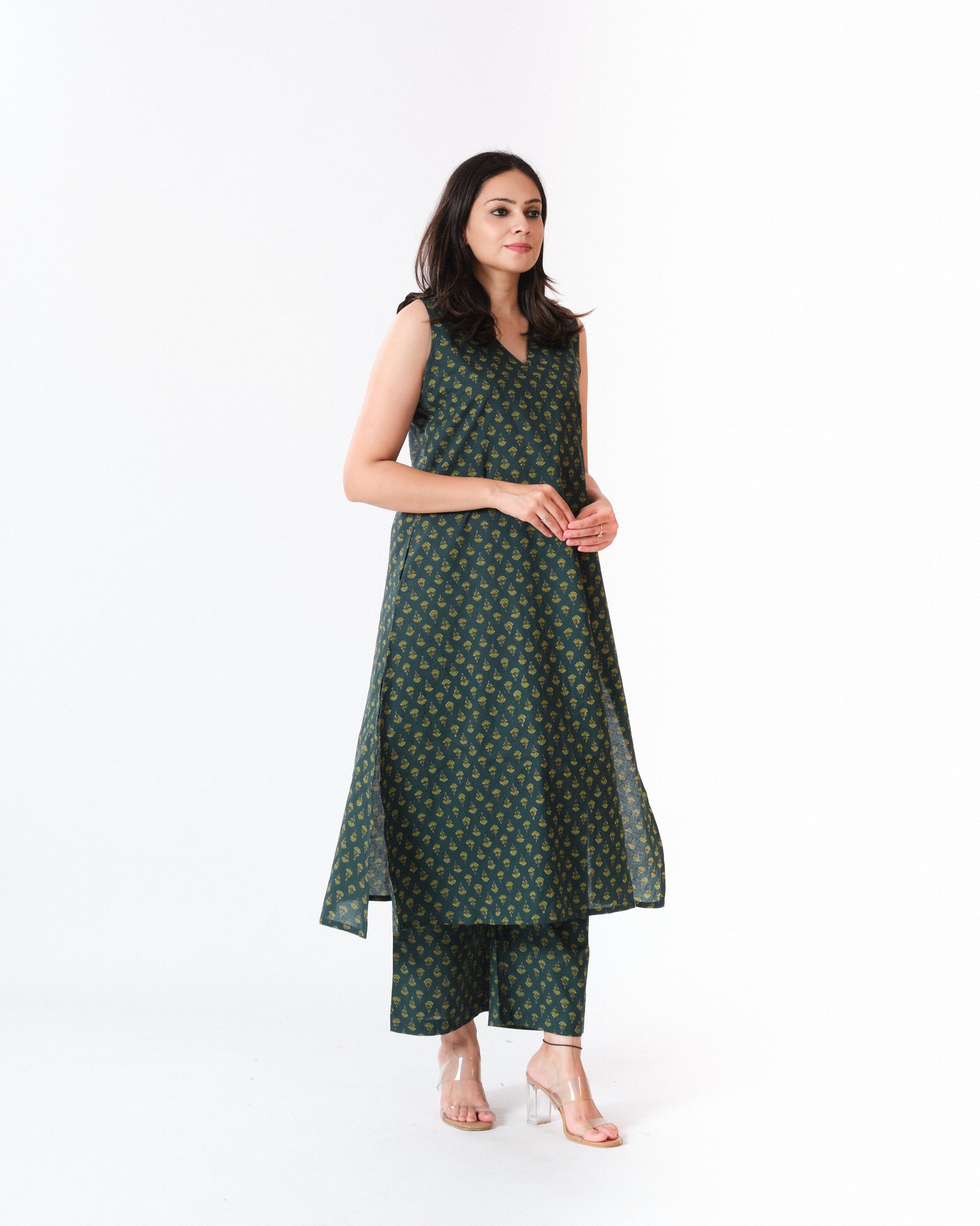 veena β kurta & pants