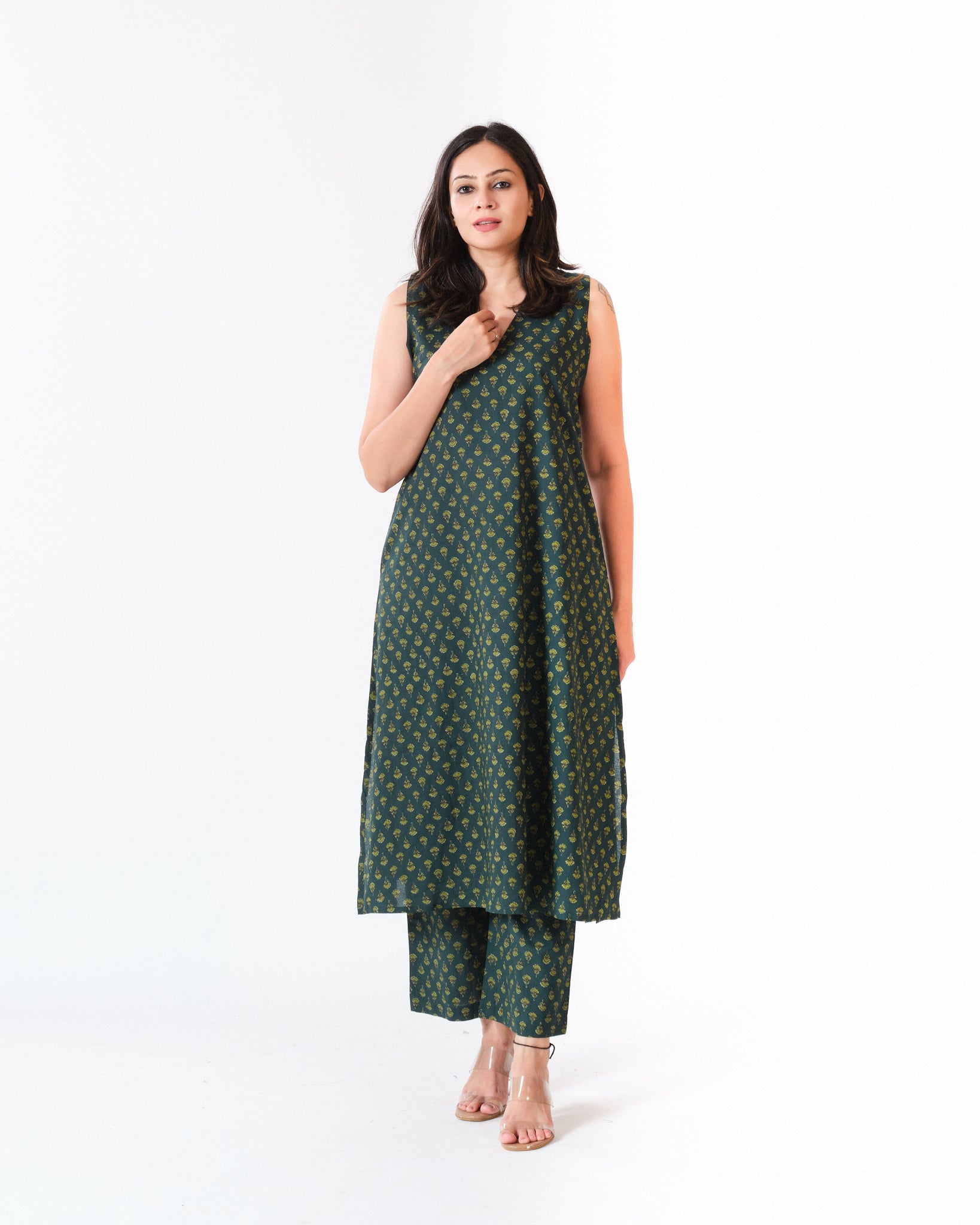 veena β kurta & pants