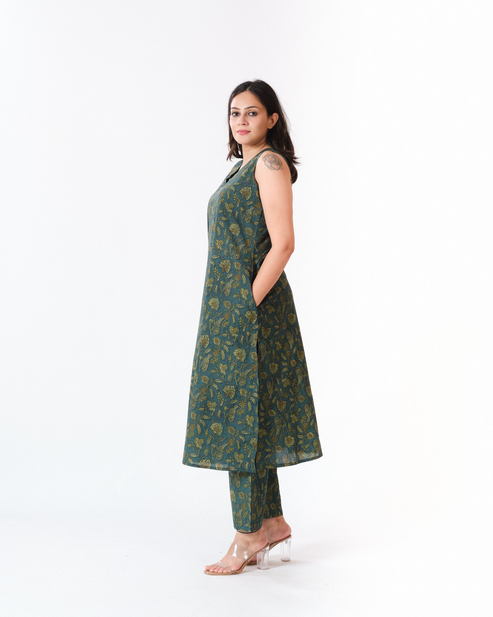 vaikha β kurta & pants