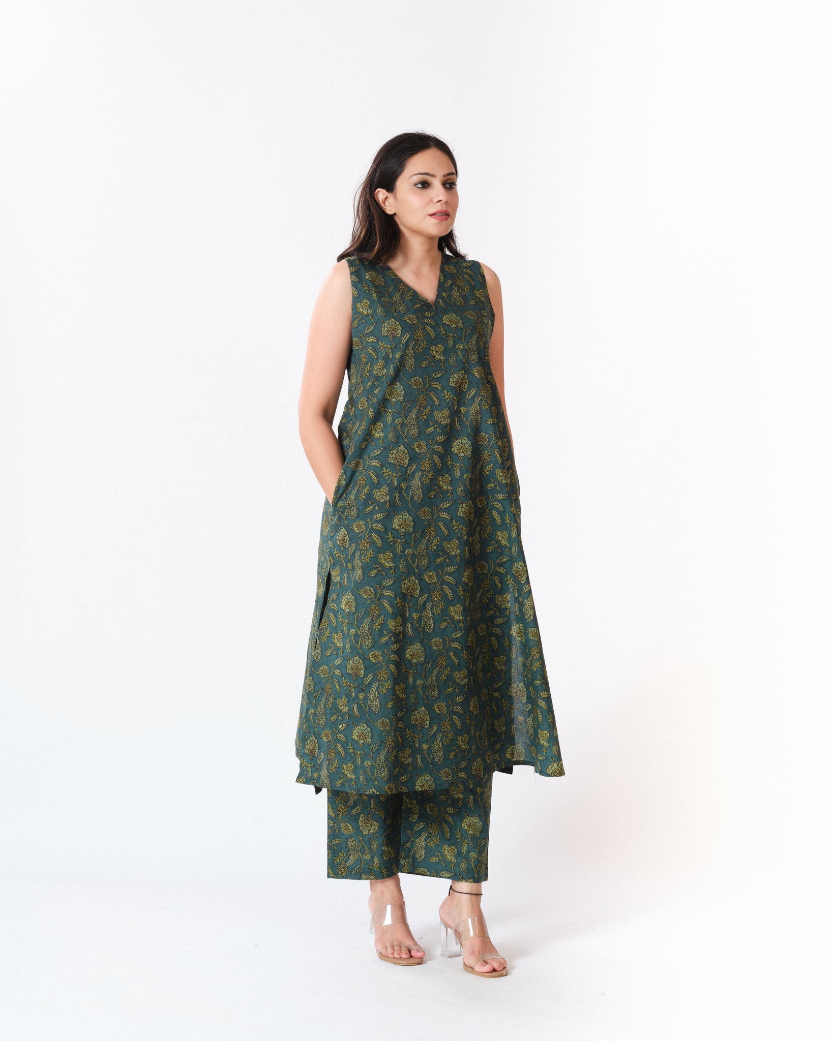 vaikha β kurta & pants