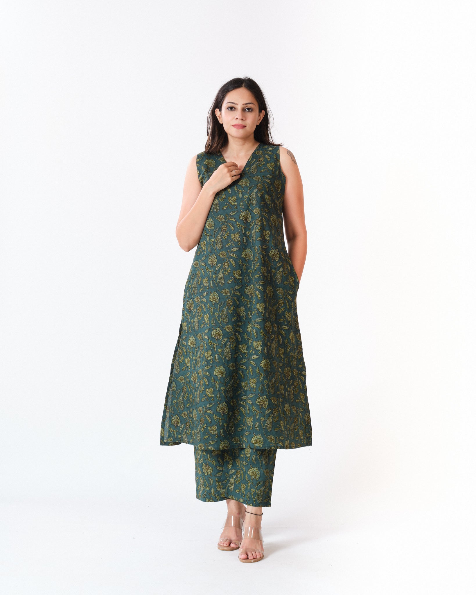 vaikha β kurta & pants