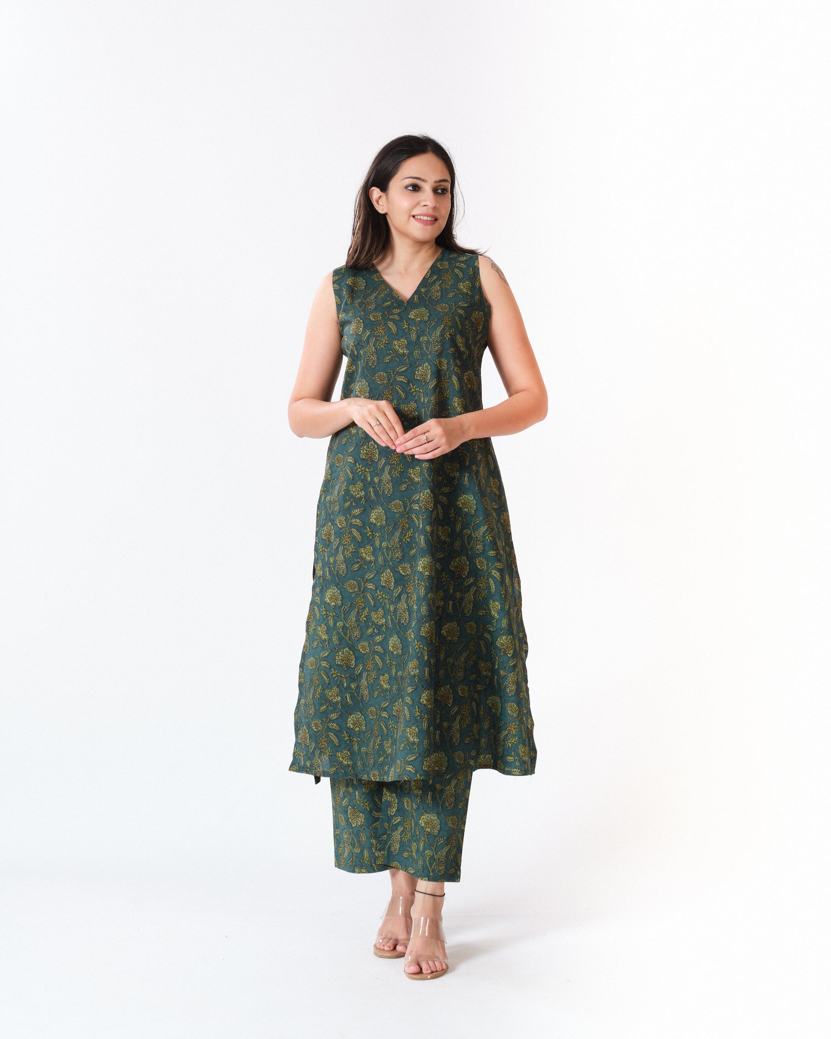 vaikha β kurta & pants