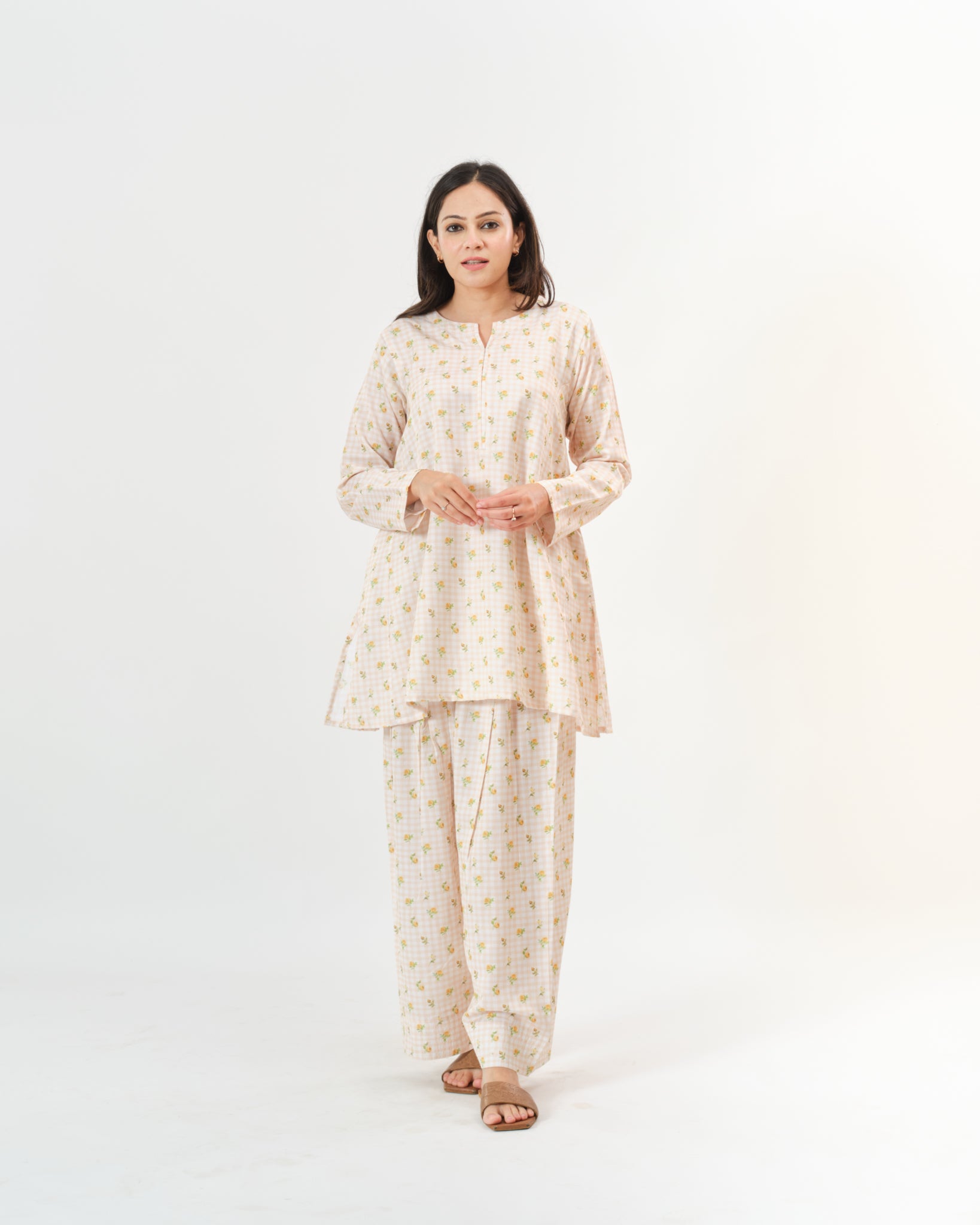 bina β kurta & pants