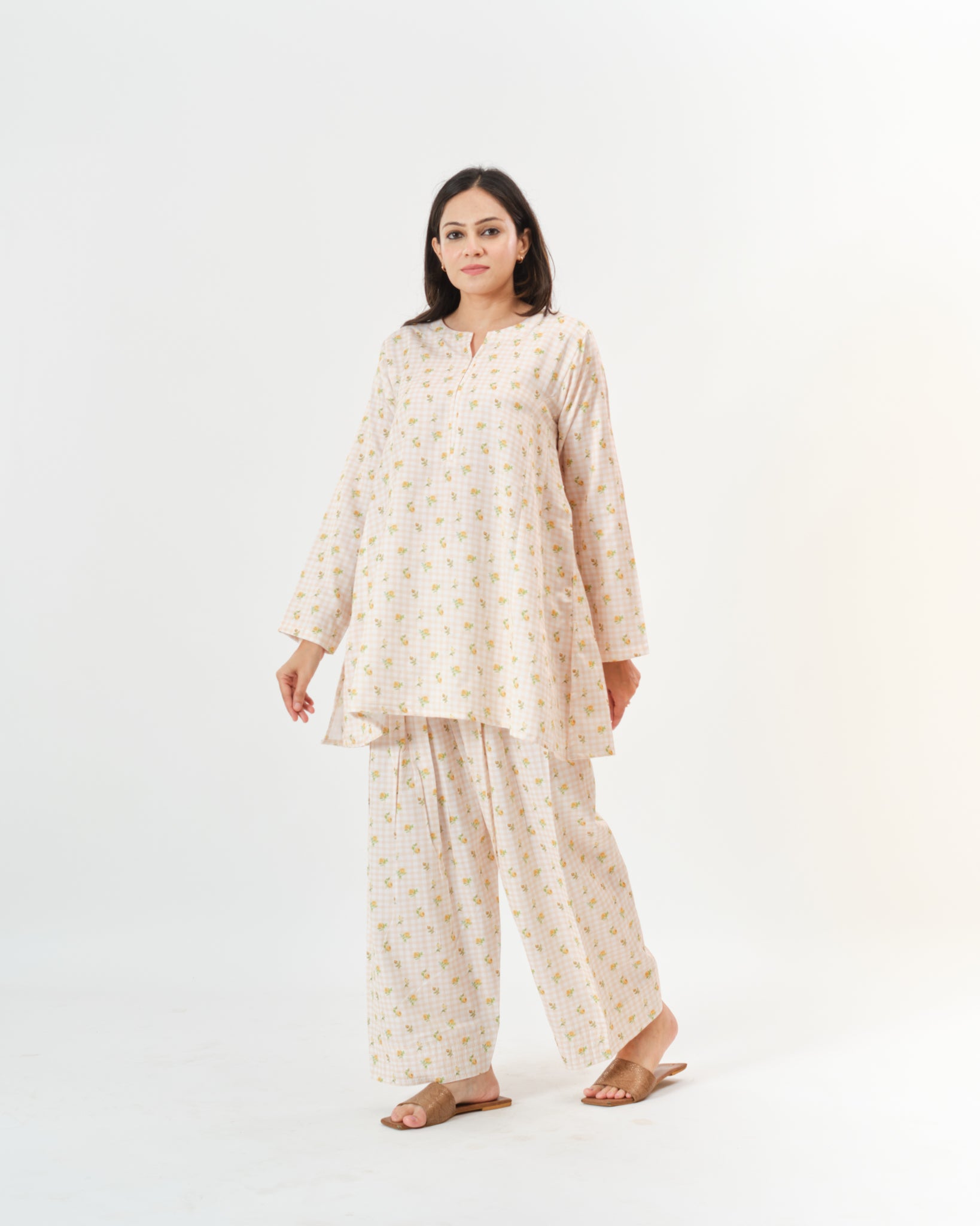 bina β kurta & pants