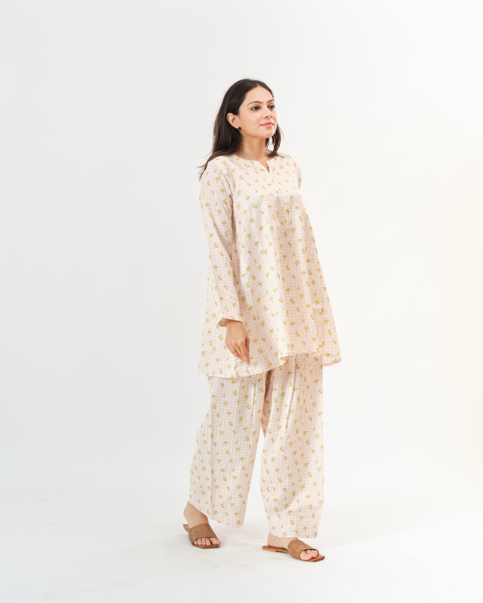 bina β kurta & pants