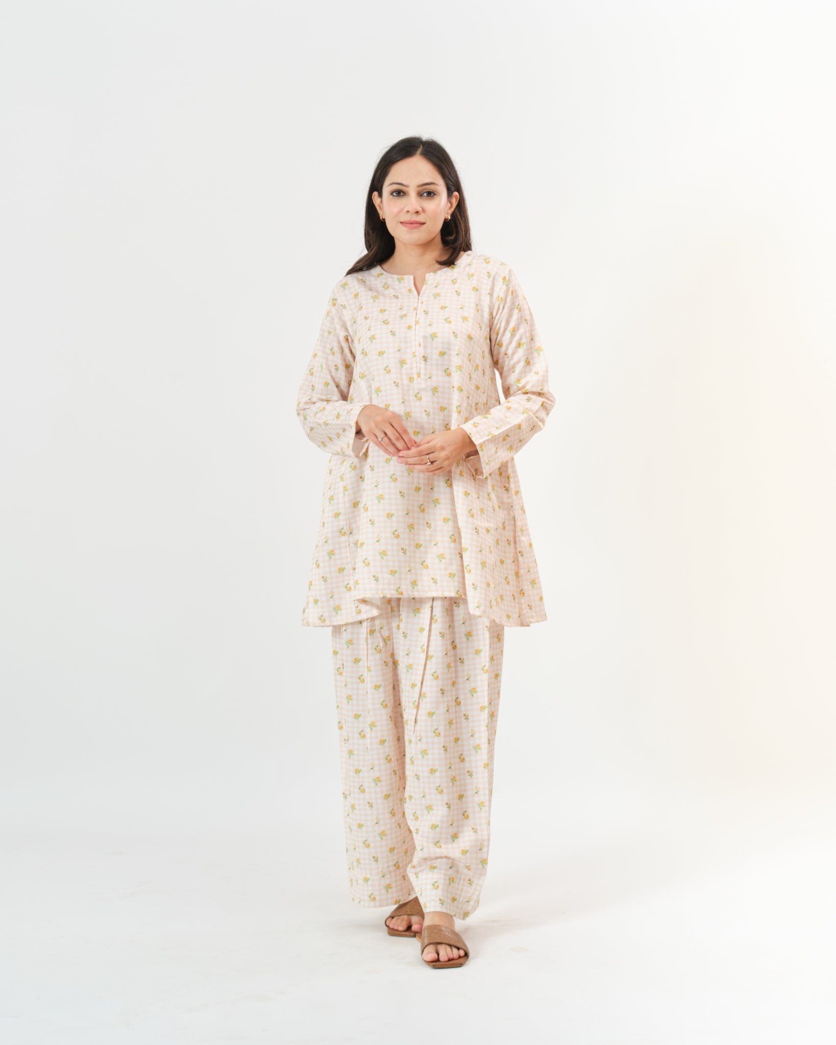 bina β kurta & pants