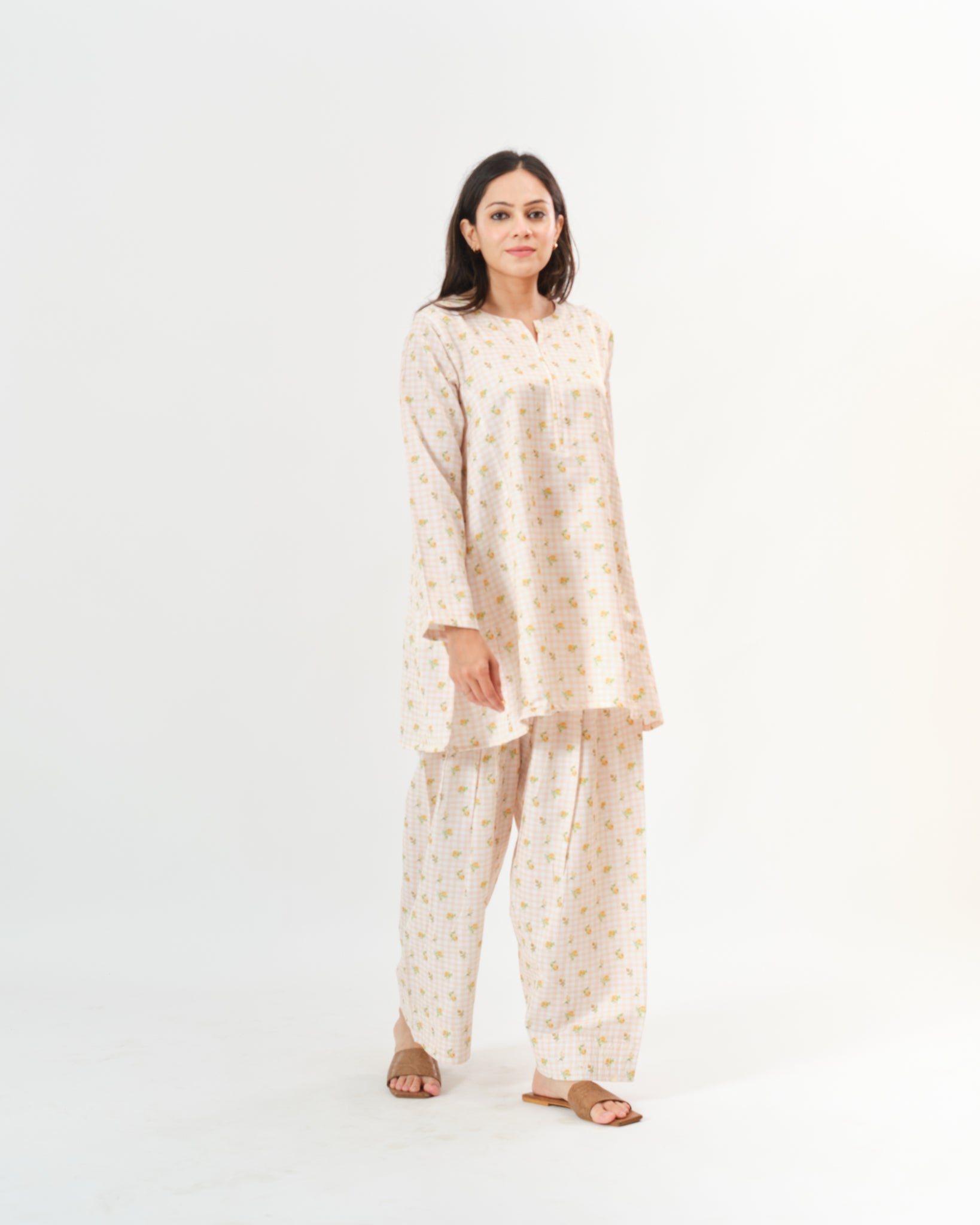bina β kurta & pants