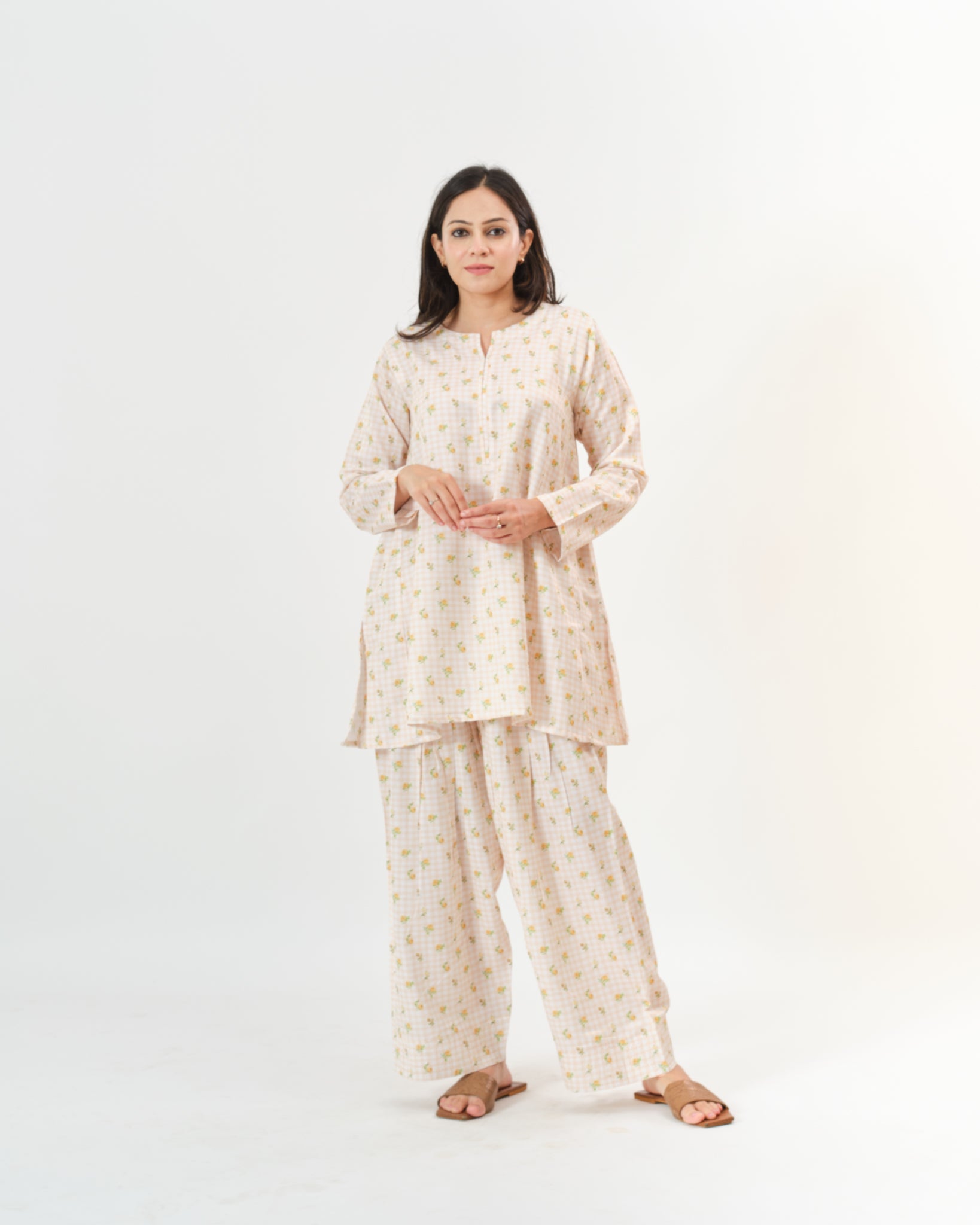 bina β kurta & pants