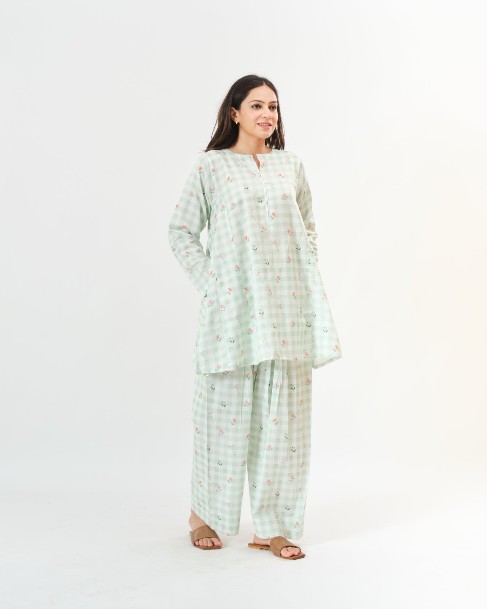sahar β kurta & pants