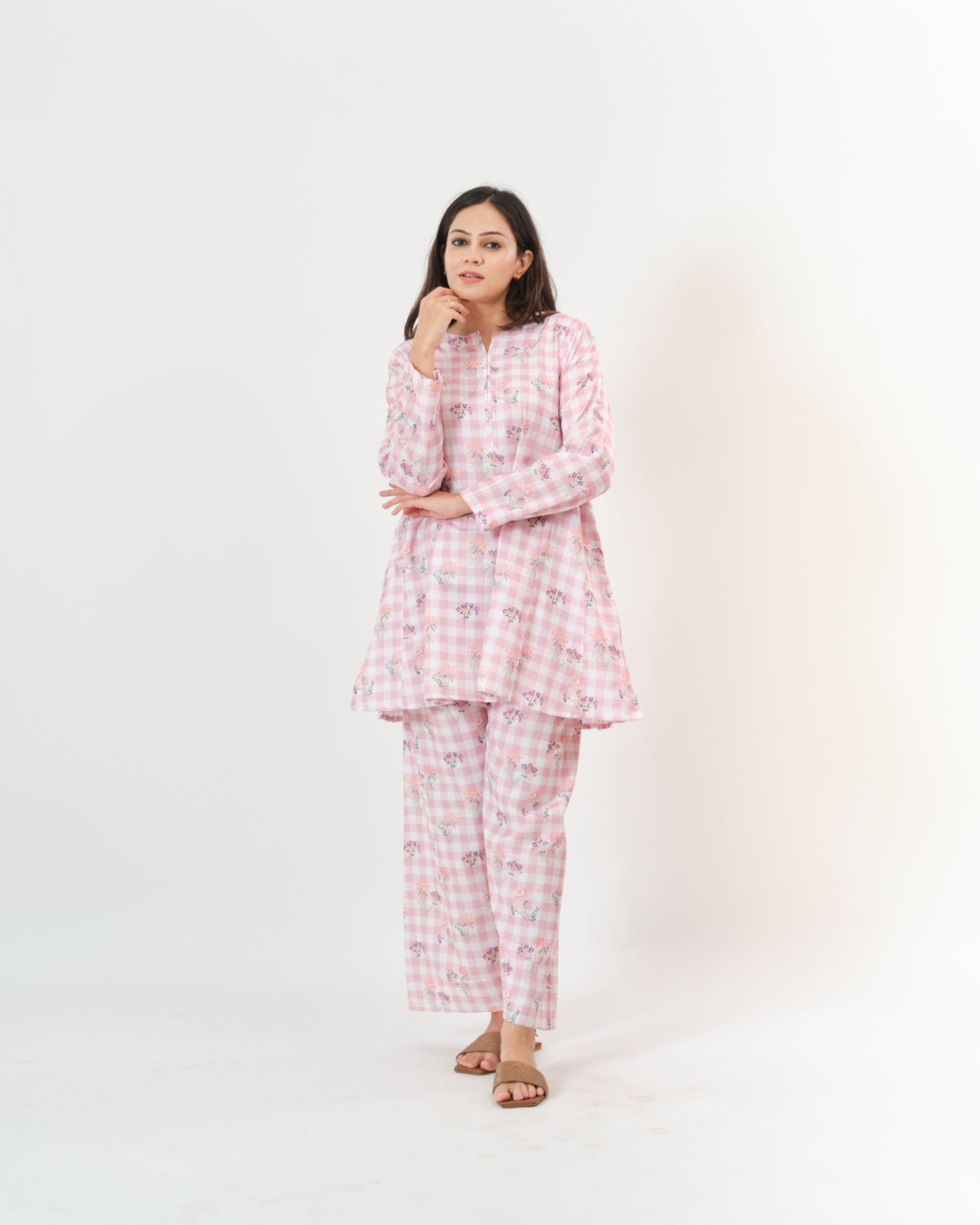 chakori β kurta & pants