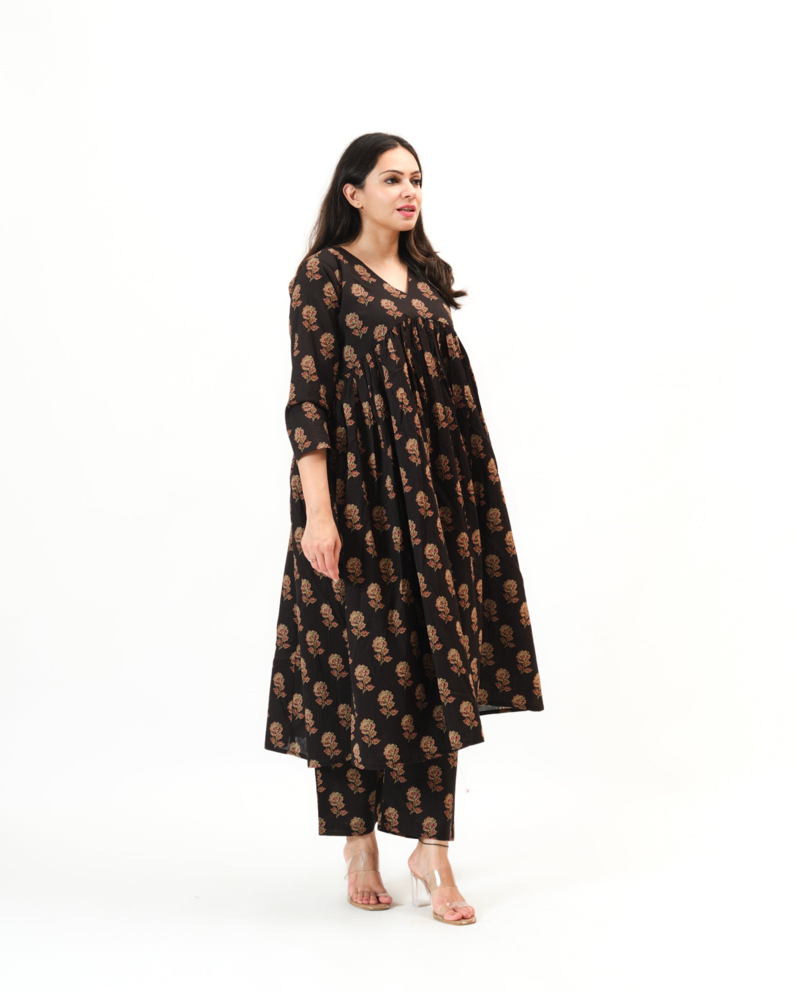 raaya β kurta & pants